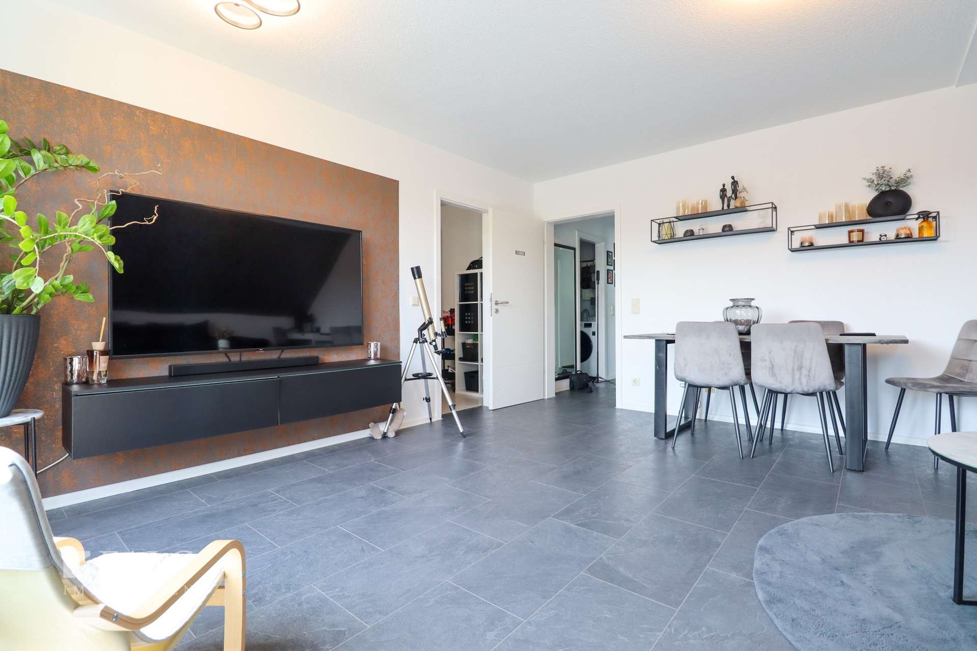 Wohn/Esszimmer