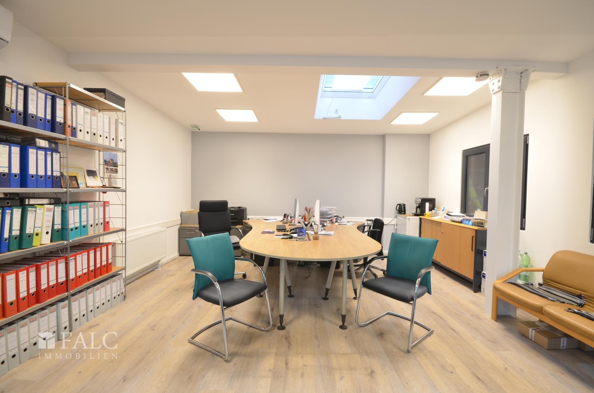 Büro 1 