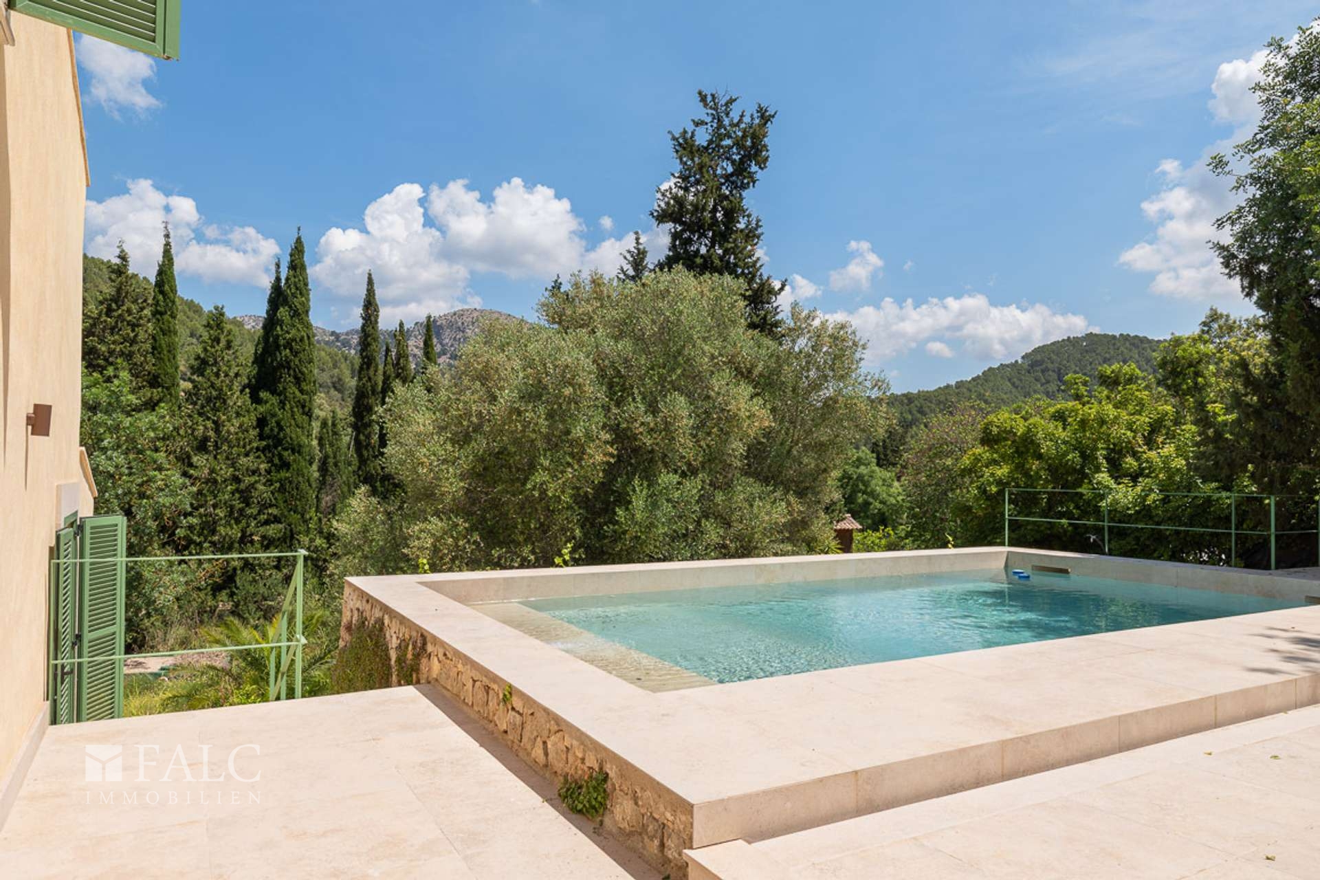 Pool  view