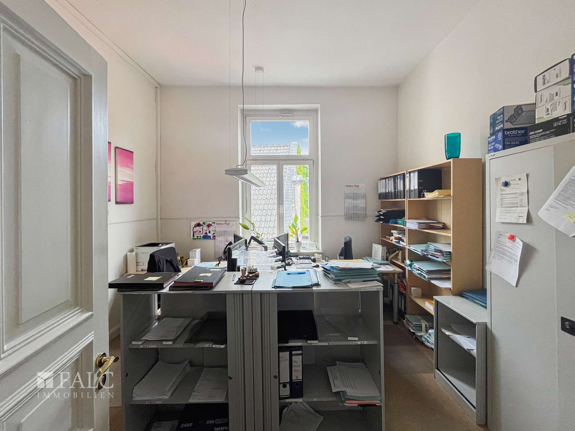 Büro