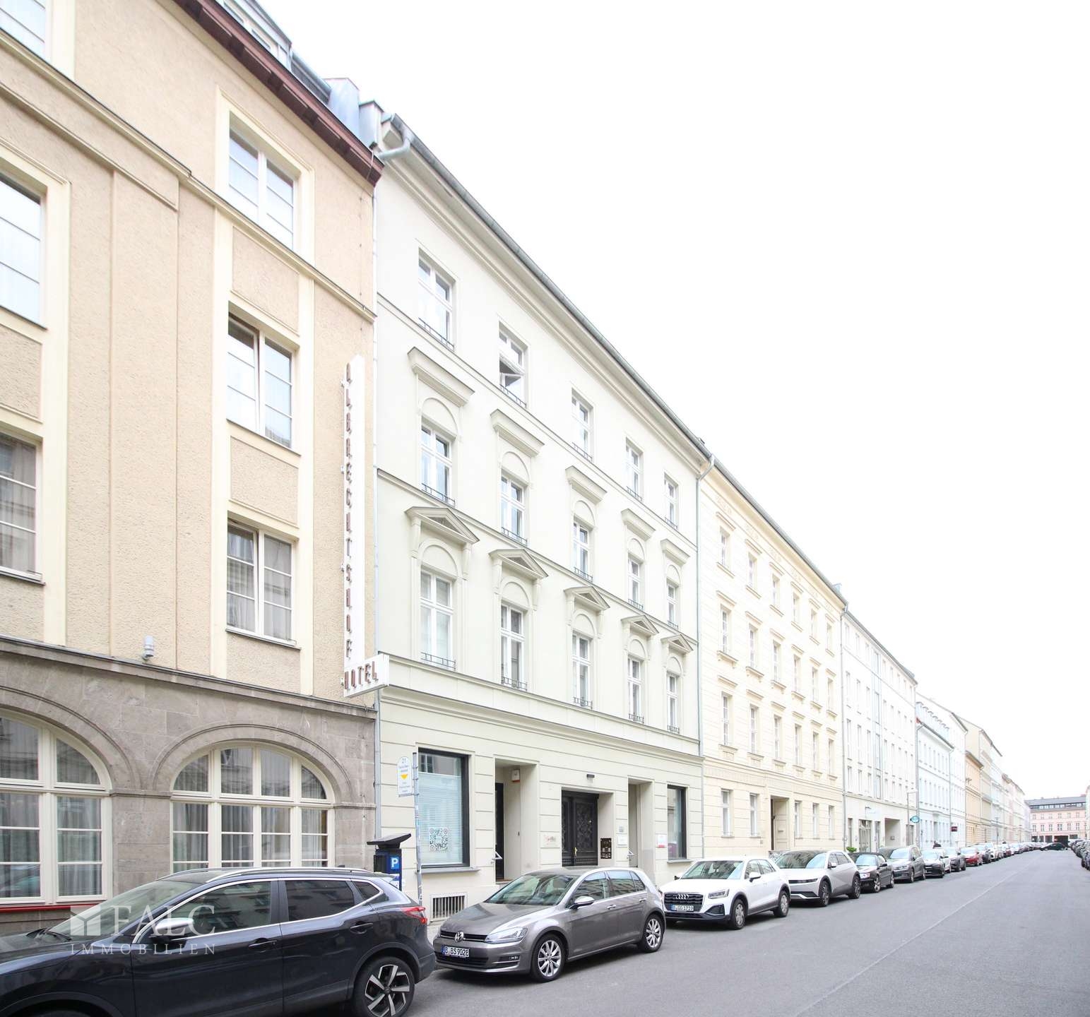 Straßenansicht