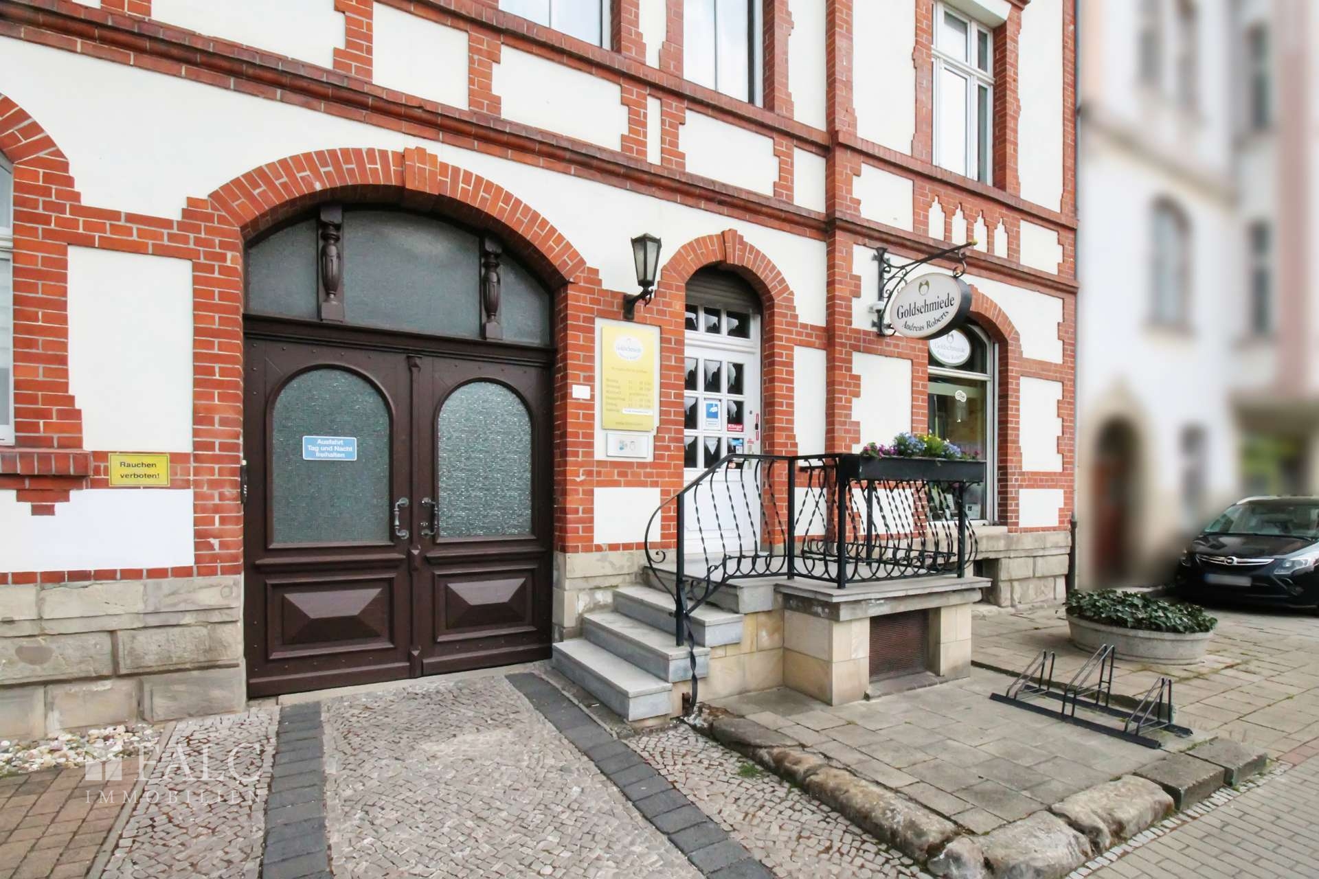 Außenansicht - Gewerbeeinheit