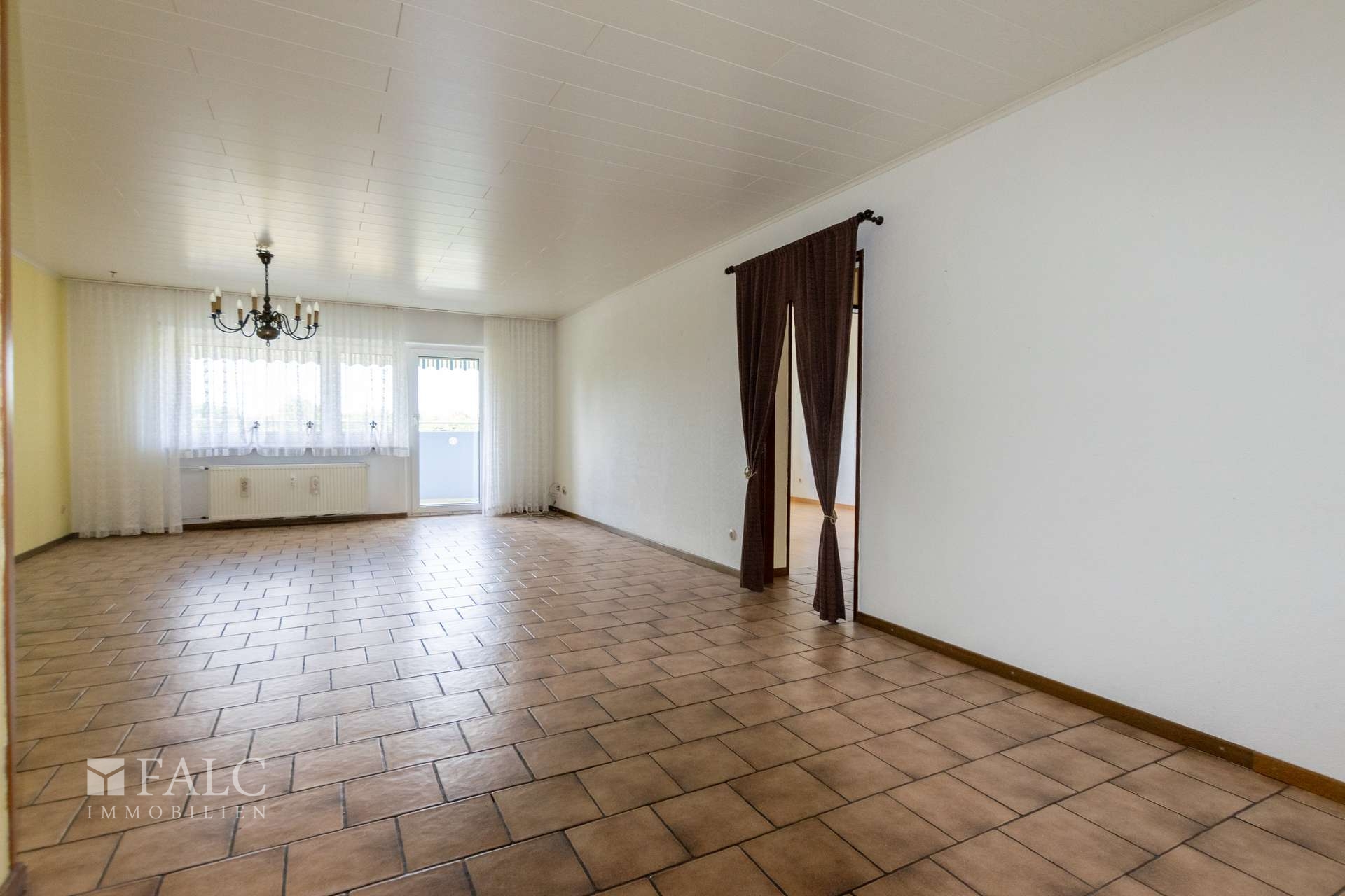 Wohn-/Esszimmer