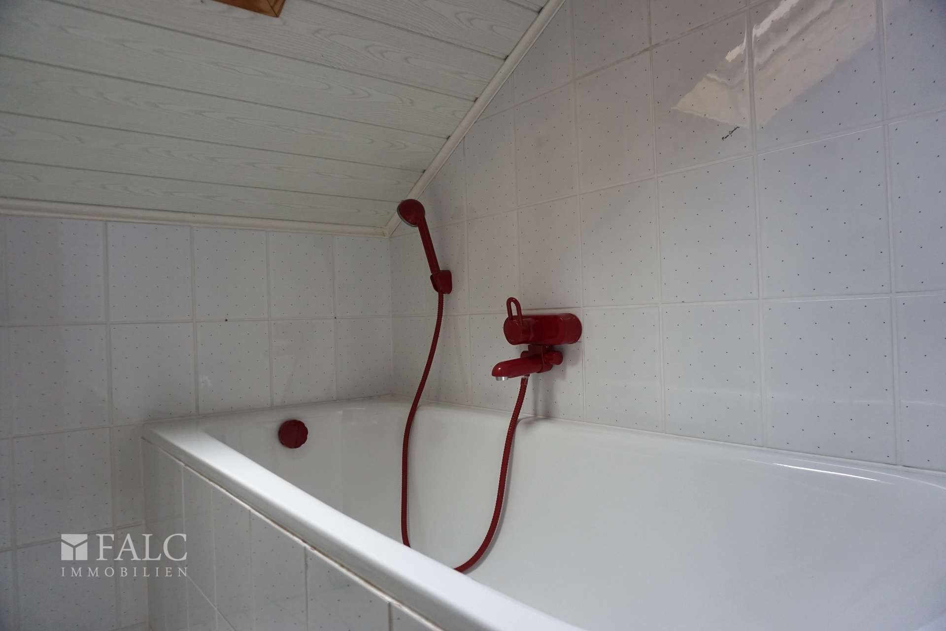 Badewanne DG