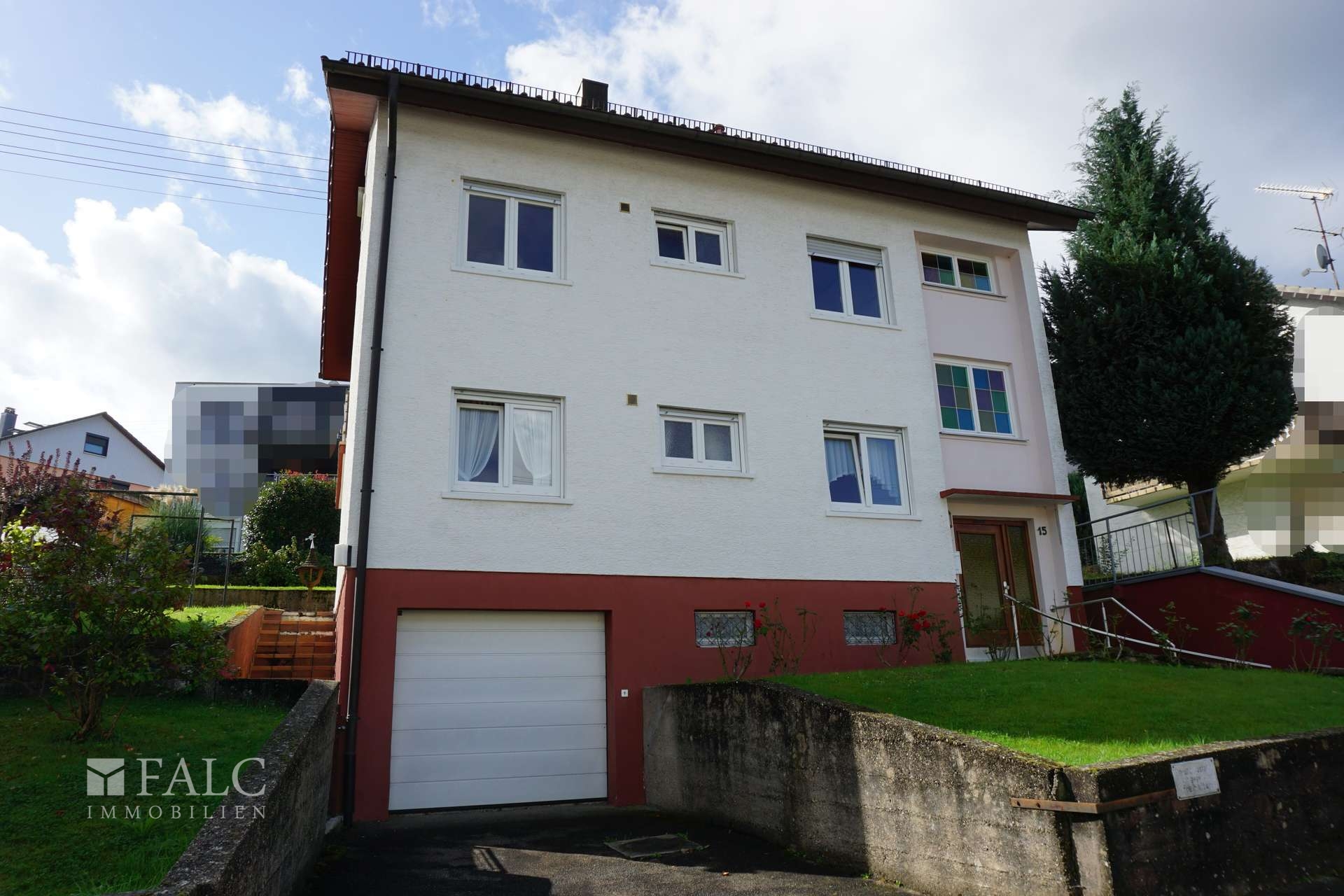 Wohnhaus inkl. Garage
