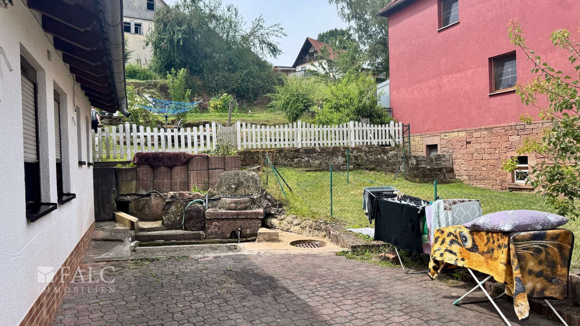 Grundstück
