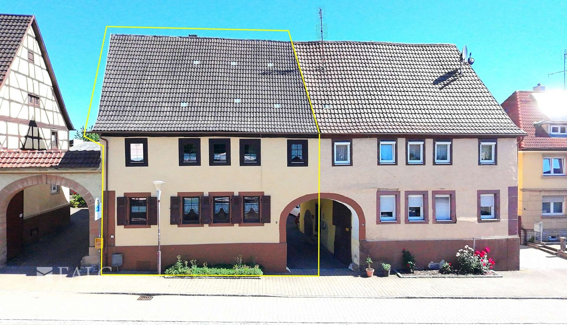 Ihre Haushälfte