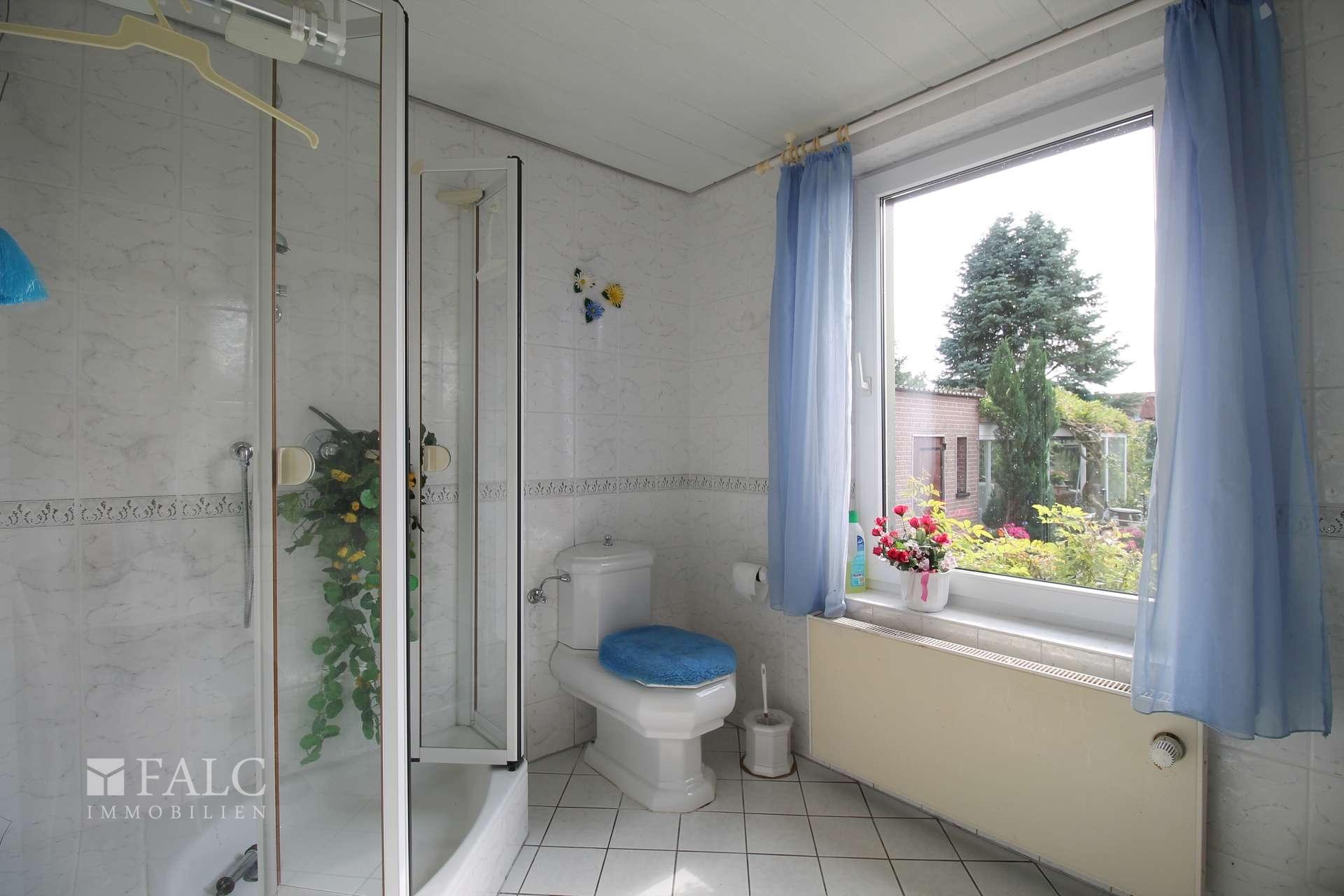 Badezimmer EG II