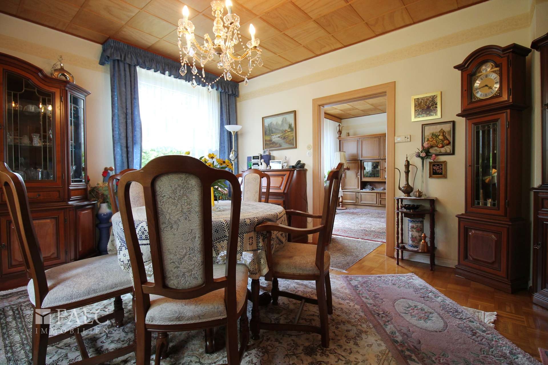 Esszimmer II
