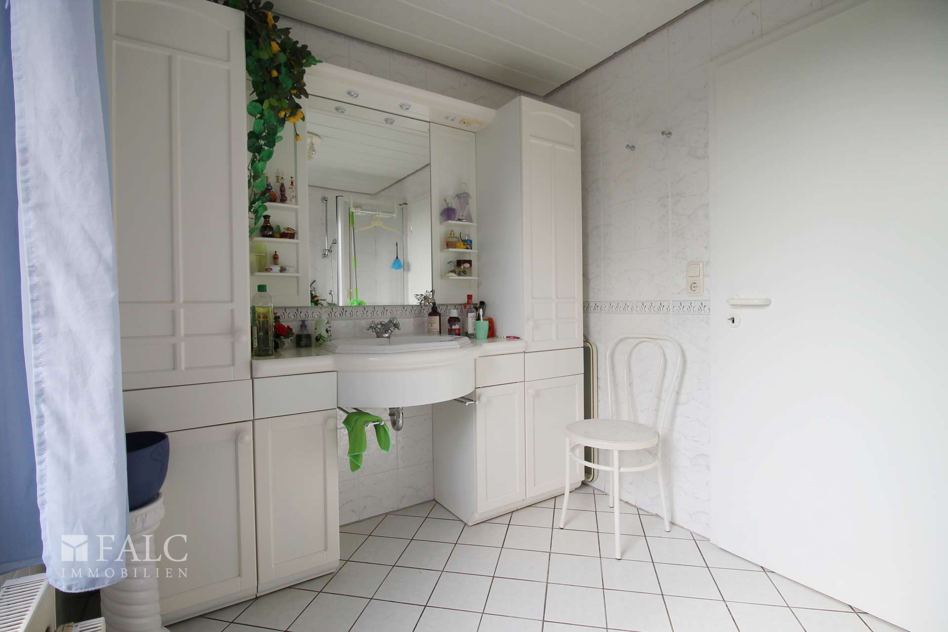 Badezimmer EG I