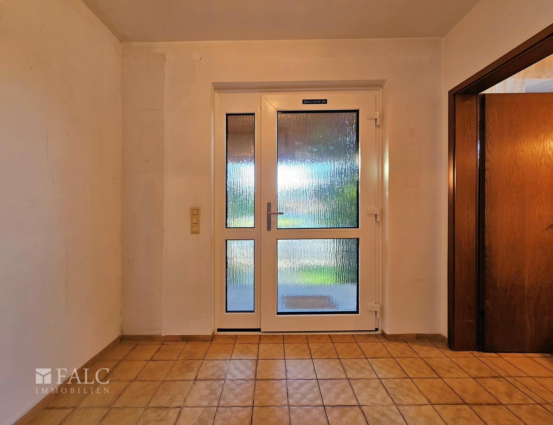 Eingangsbereich mit Garderobe