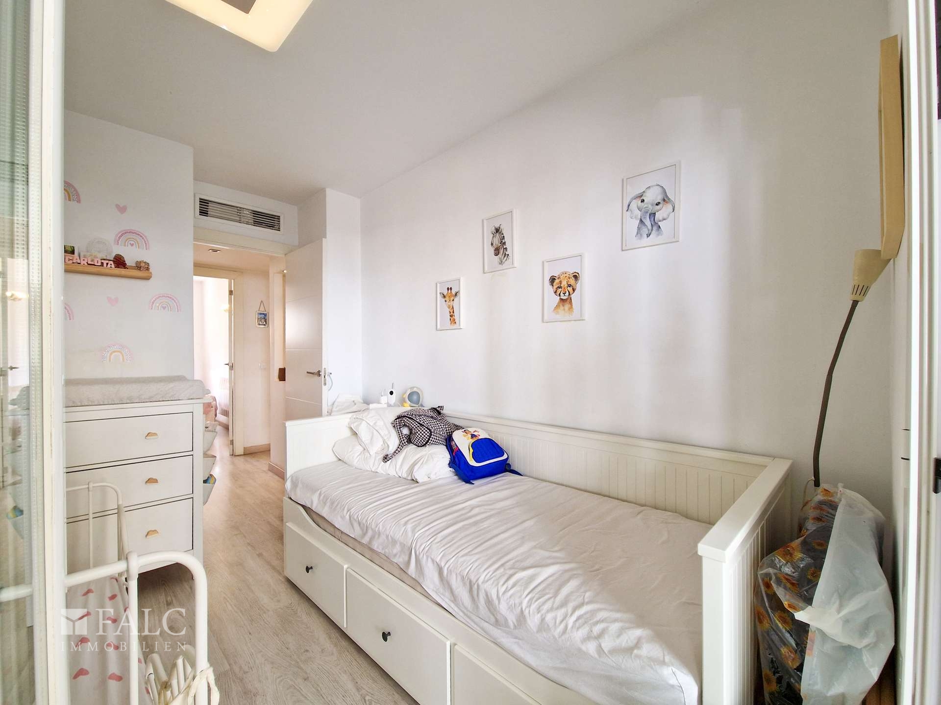 Schlafzimmer 2