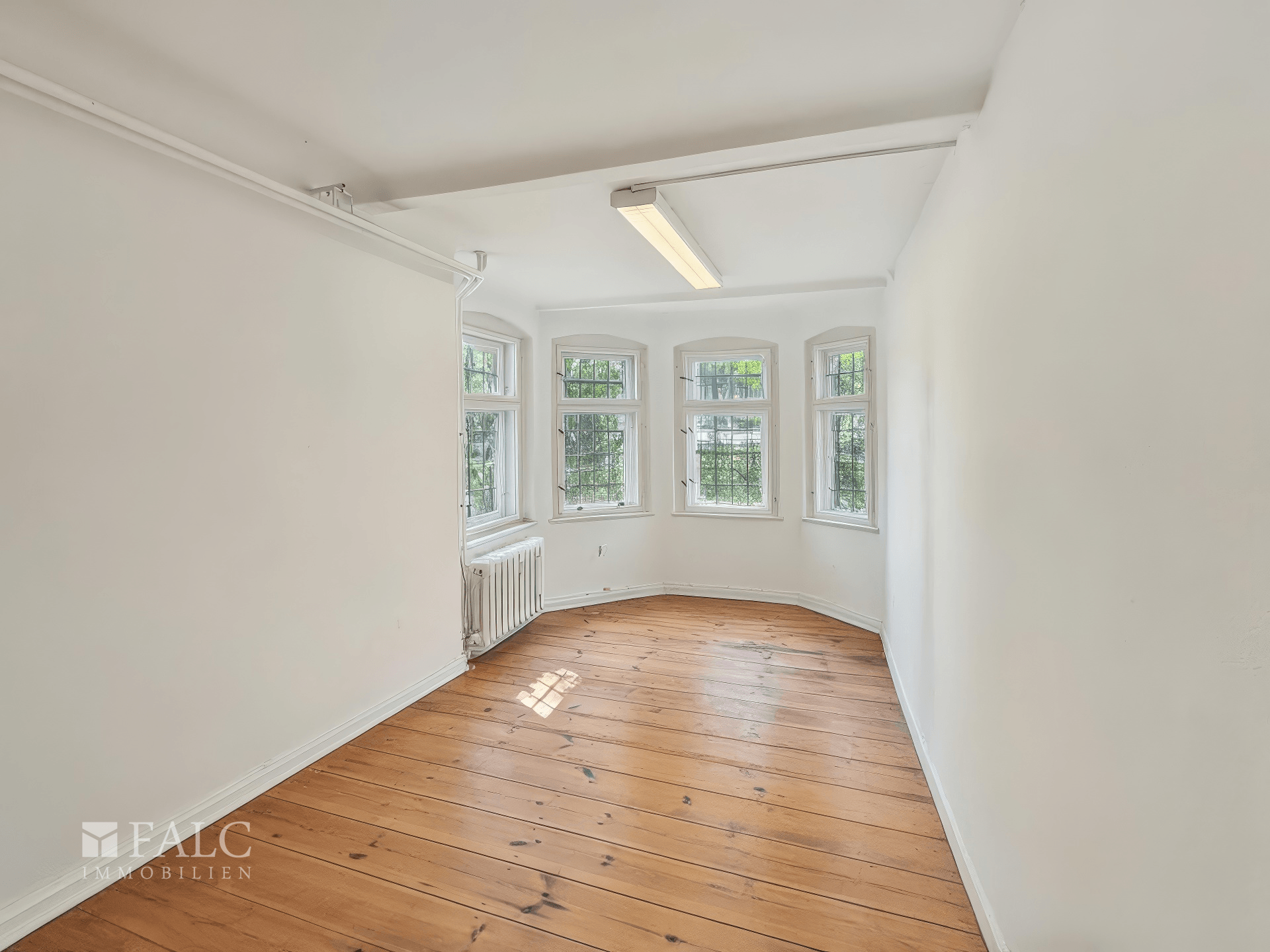 Büro 4