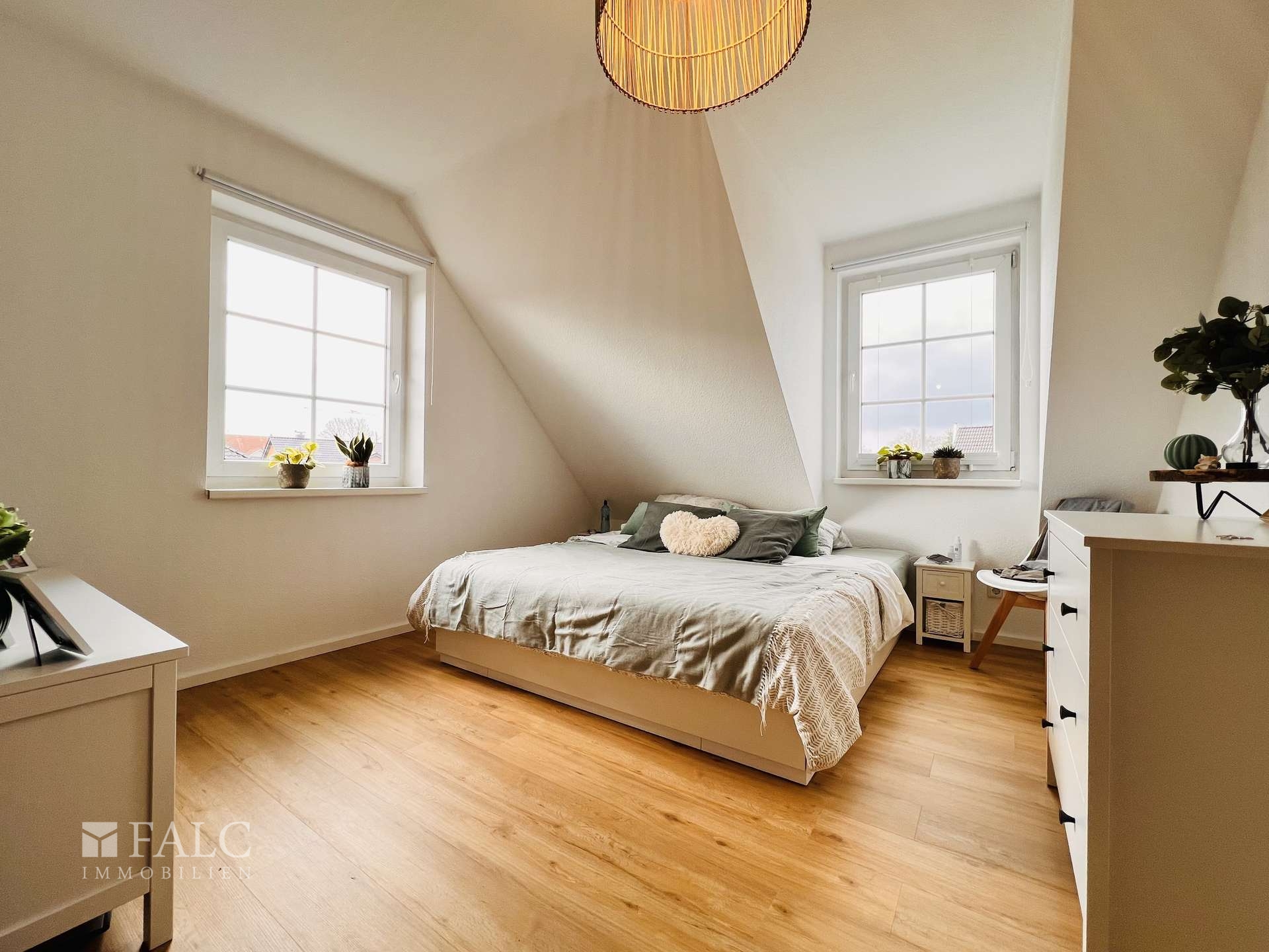 Schlafzimmer Eltern II