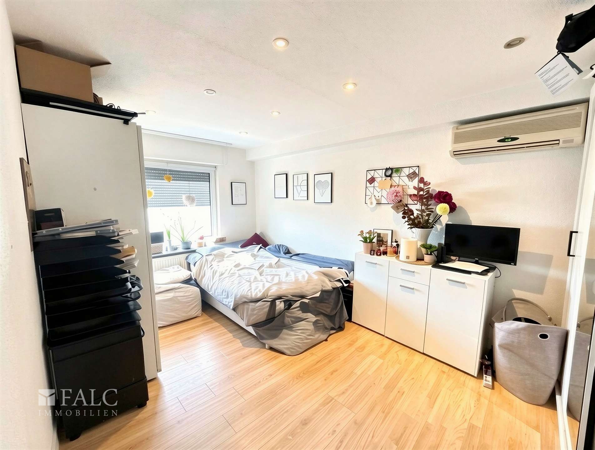 Schlafzimmer Whg. Anbau - (KI generiert)