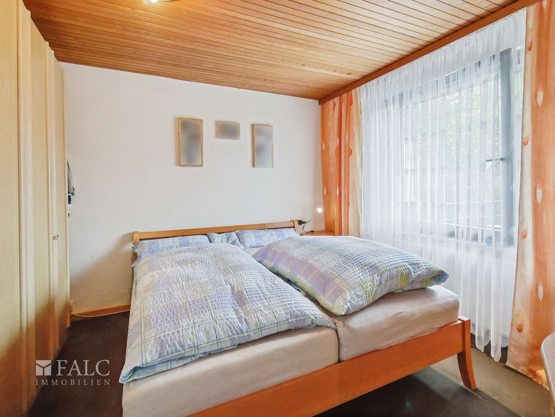 Schlafzimmer EG