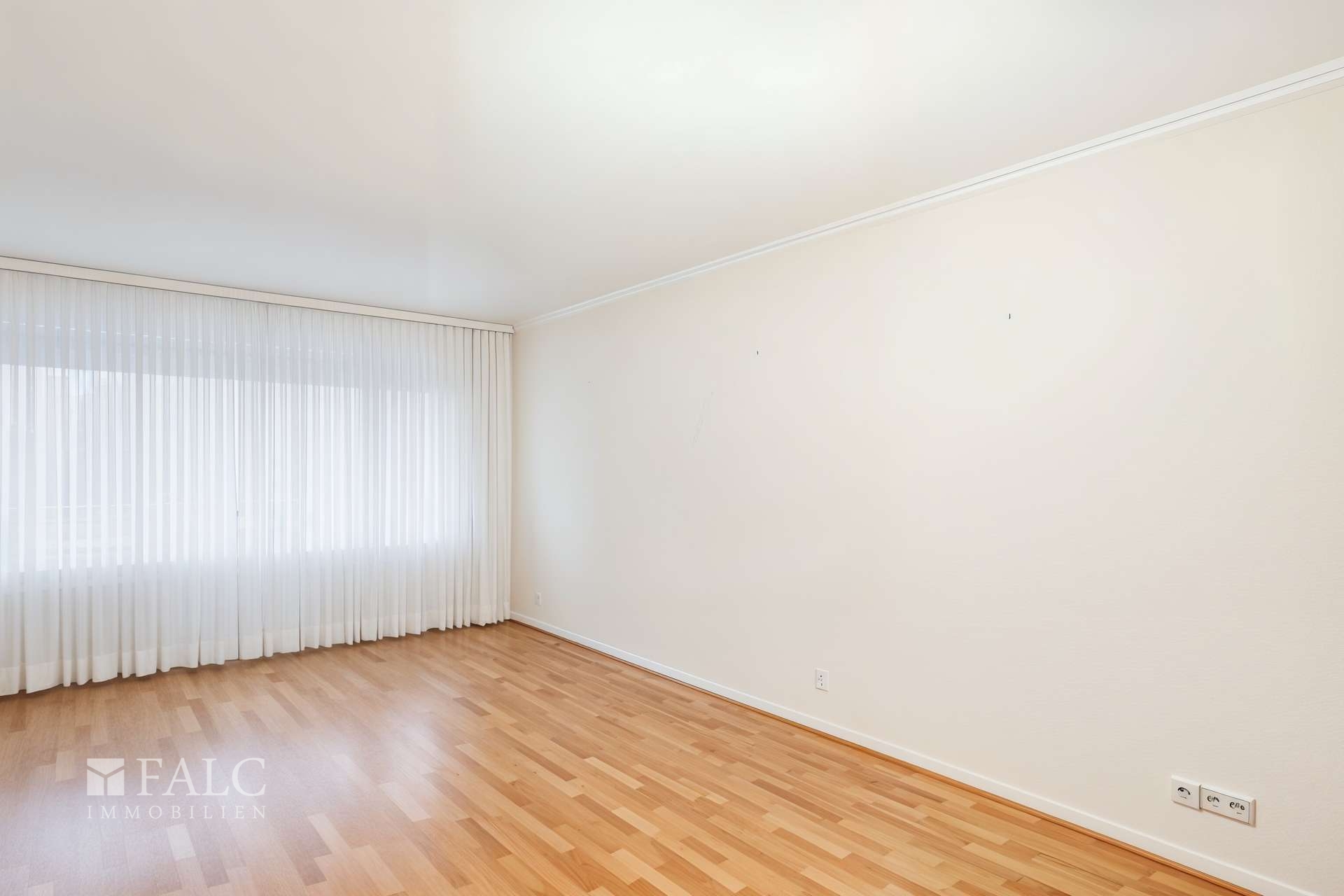 Wohnzimmer - Leer geräumt mit KI