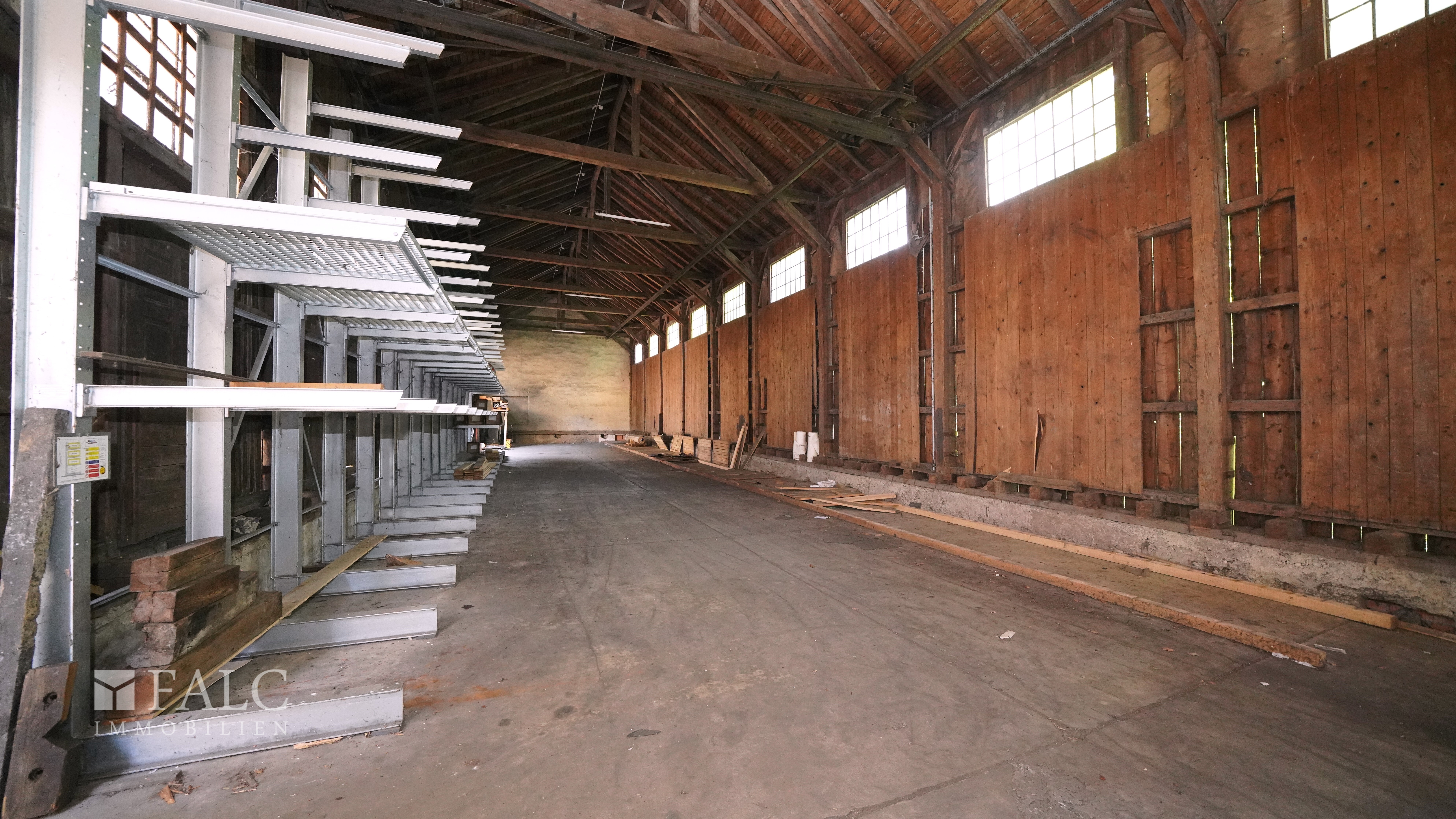 Lagerhalle