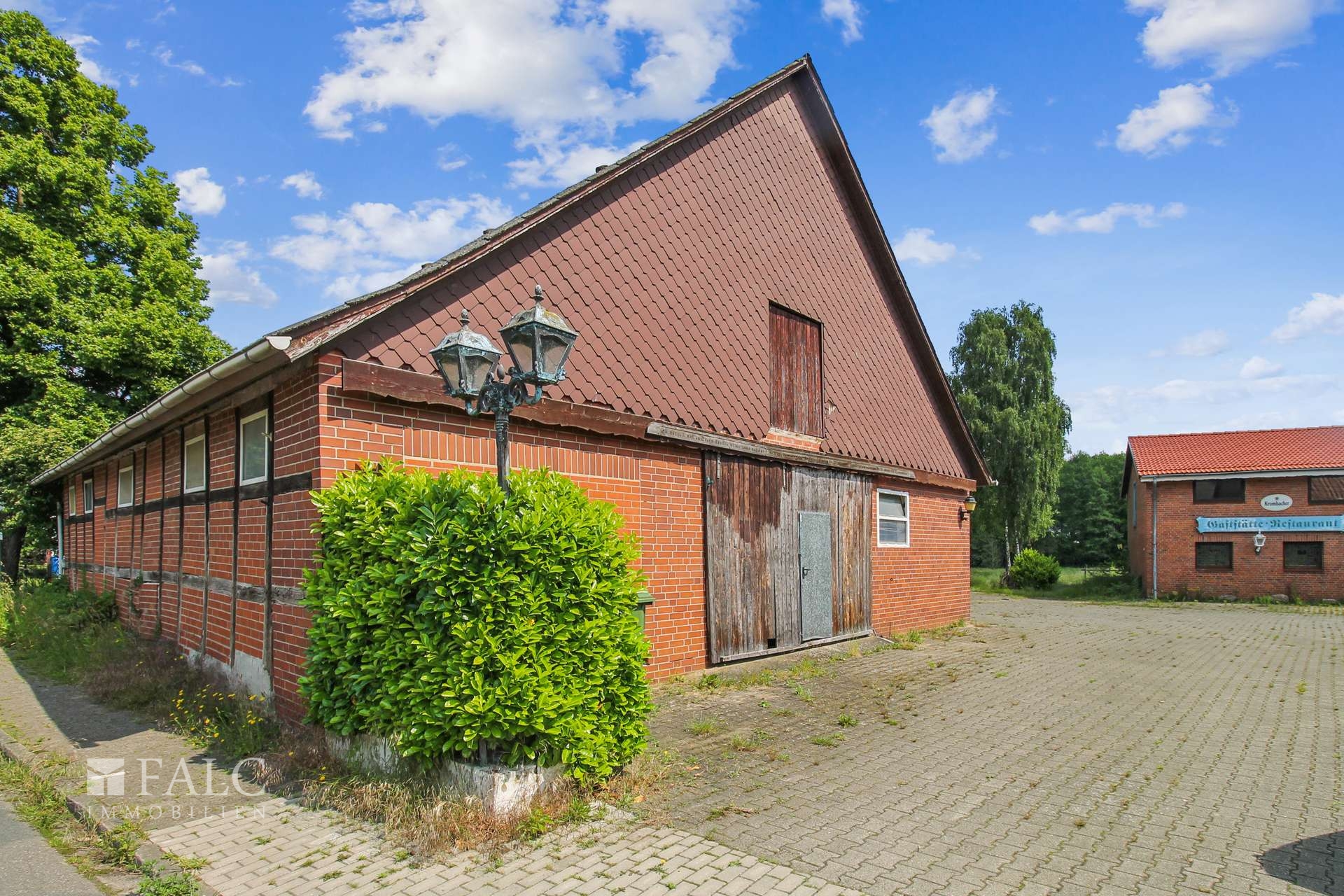 Pferdeboxen I