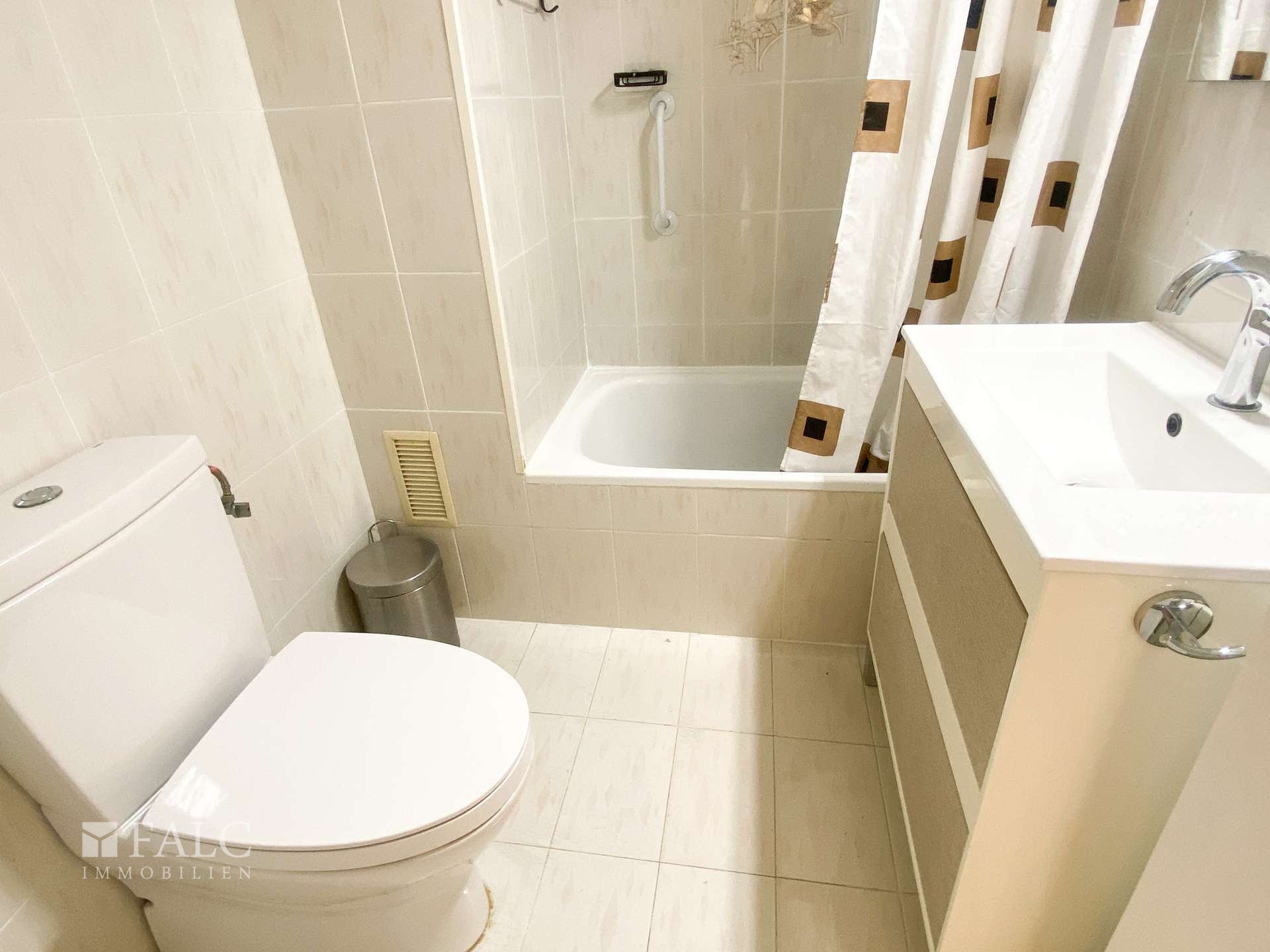 Badezimmer / Flur