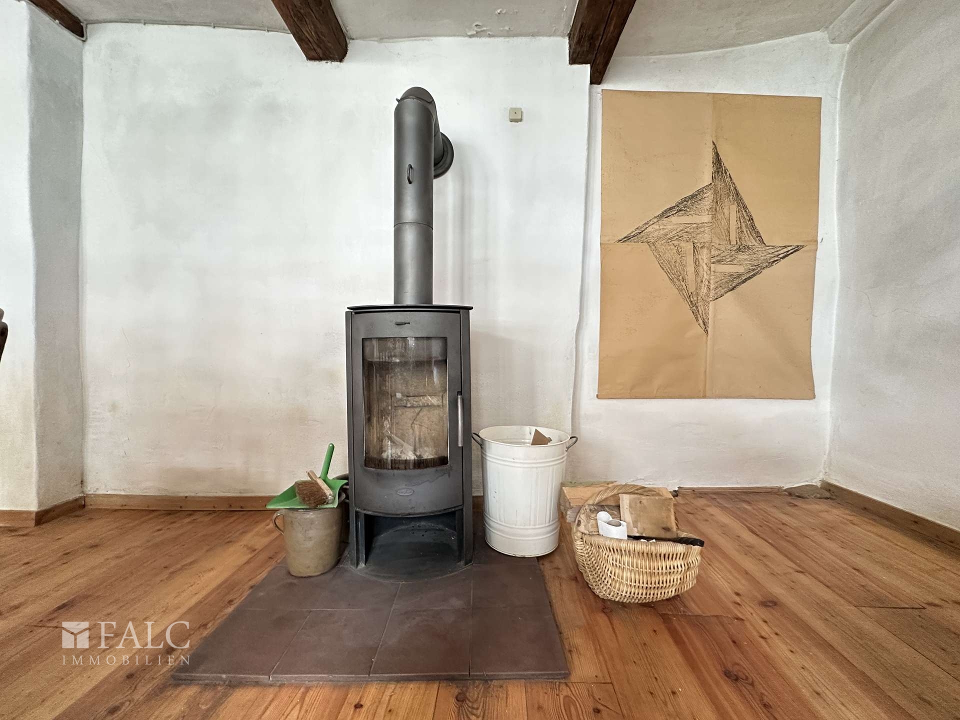 Kamin EG