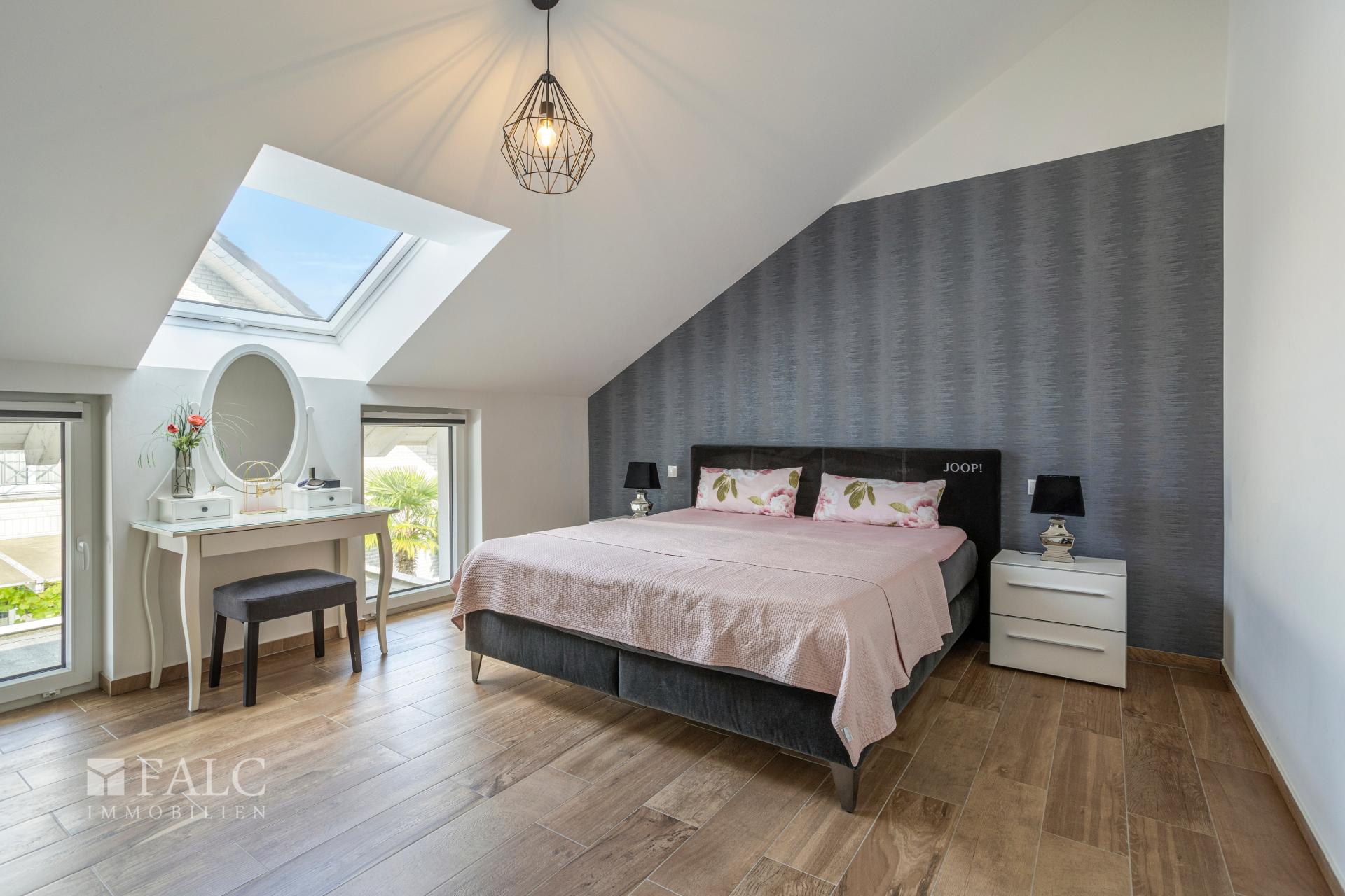 OG Schlafzimmer 1