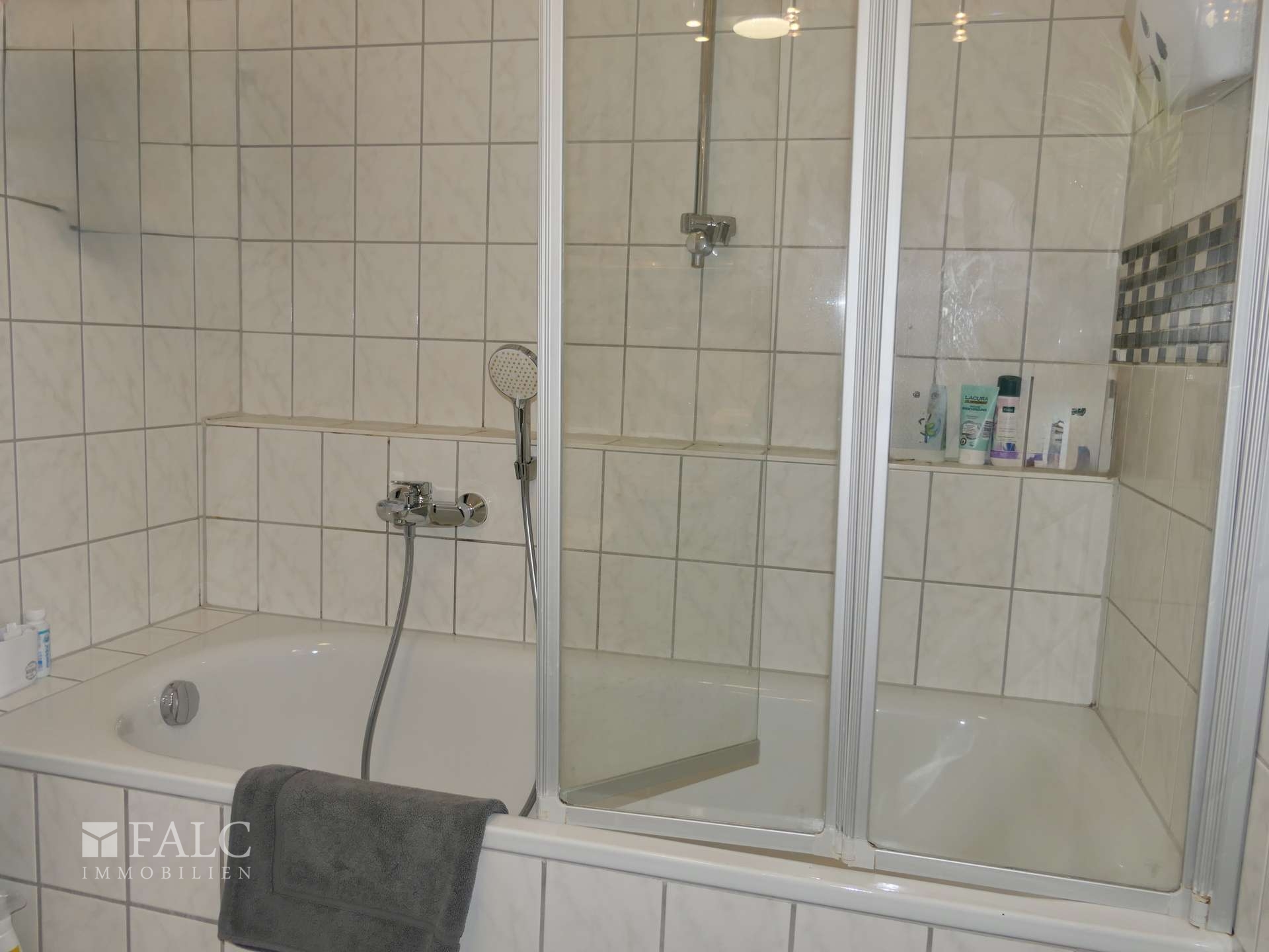 Badezimmer 1, Fenster