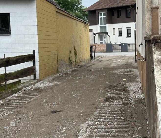Zufahrt vorbereitet
