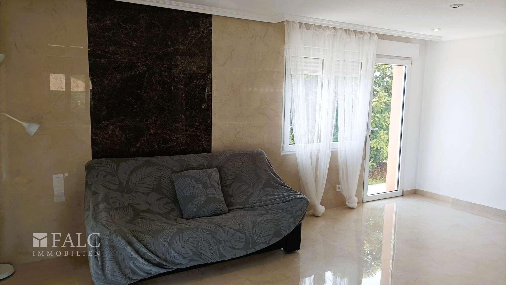 Wohnzimmer / Living Room  / Salón