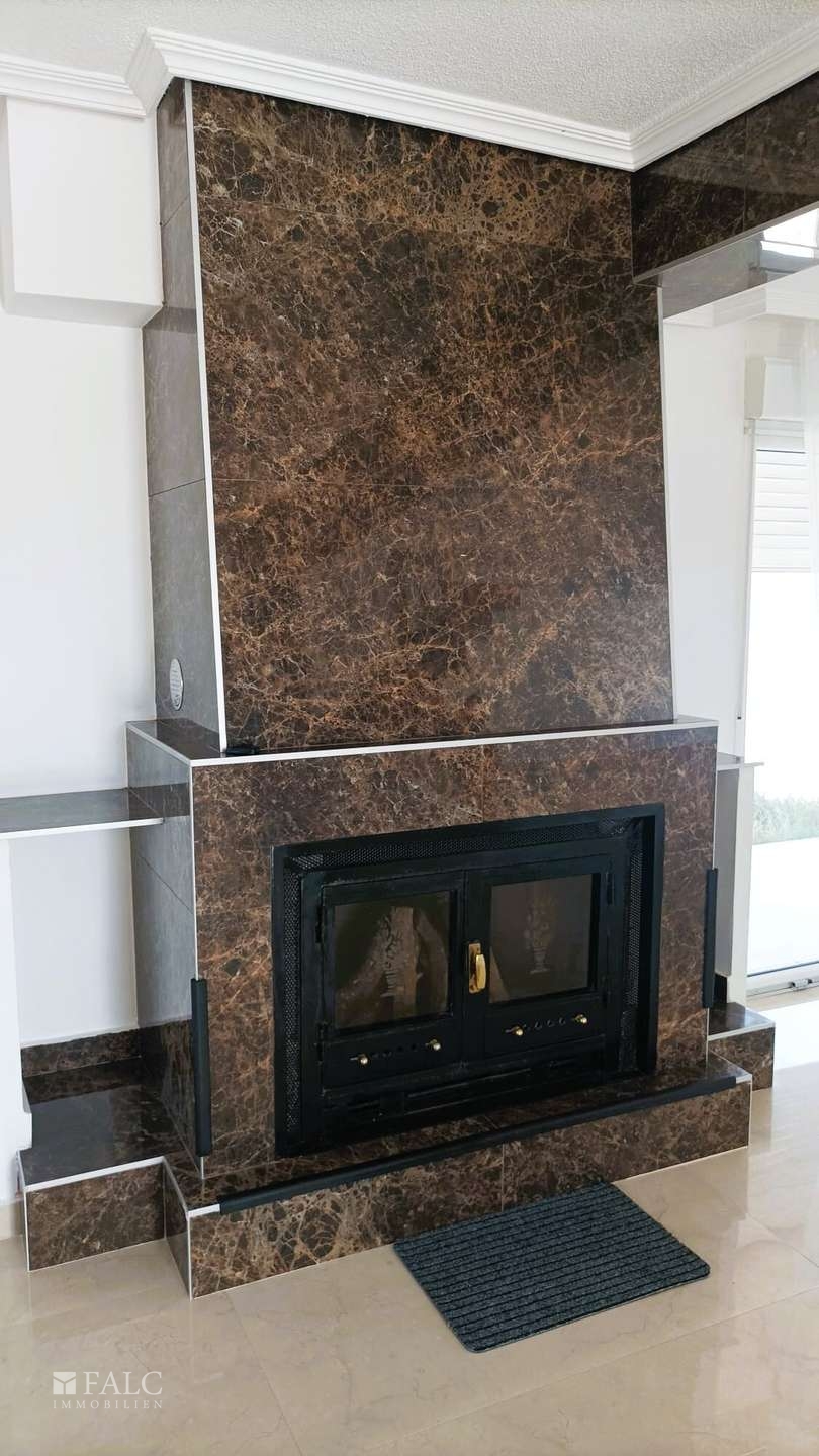 Kamin / Chimney / Chimenea