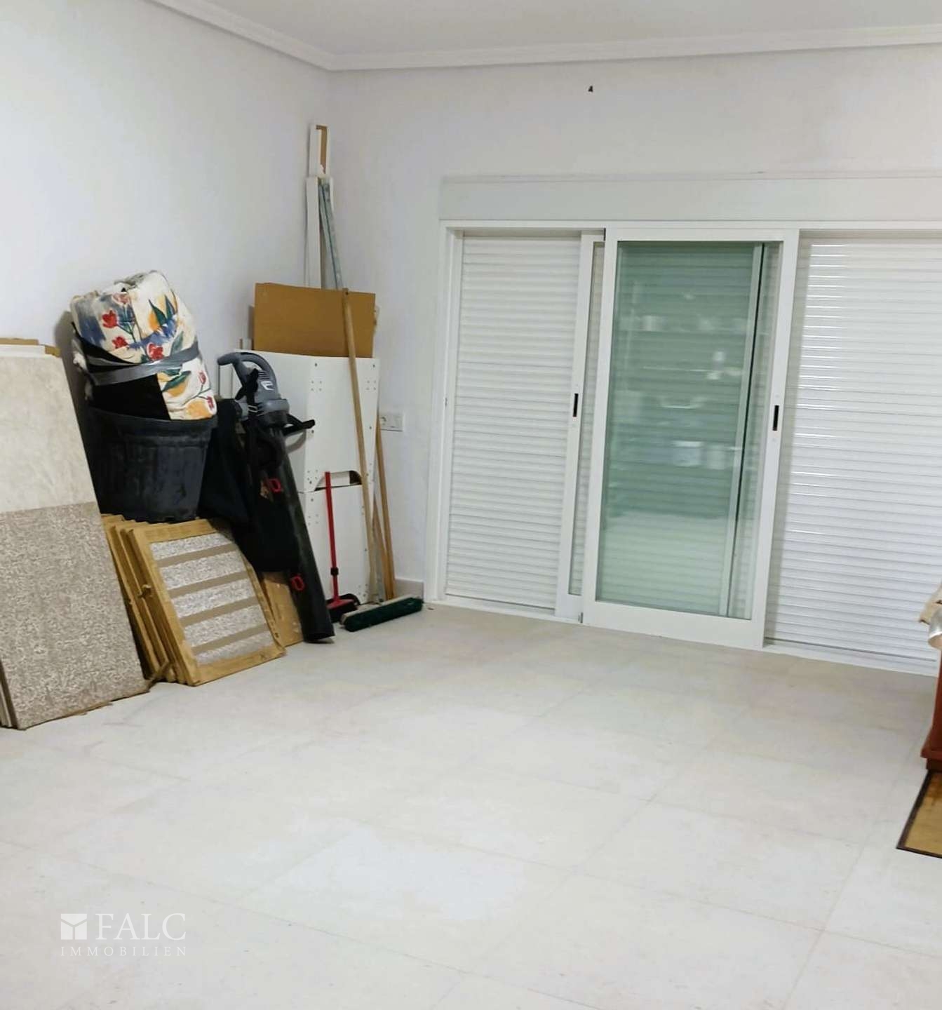 Abstell / Garage