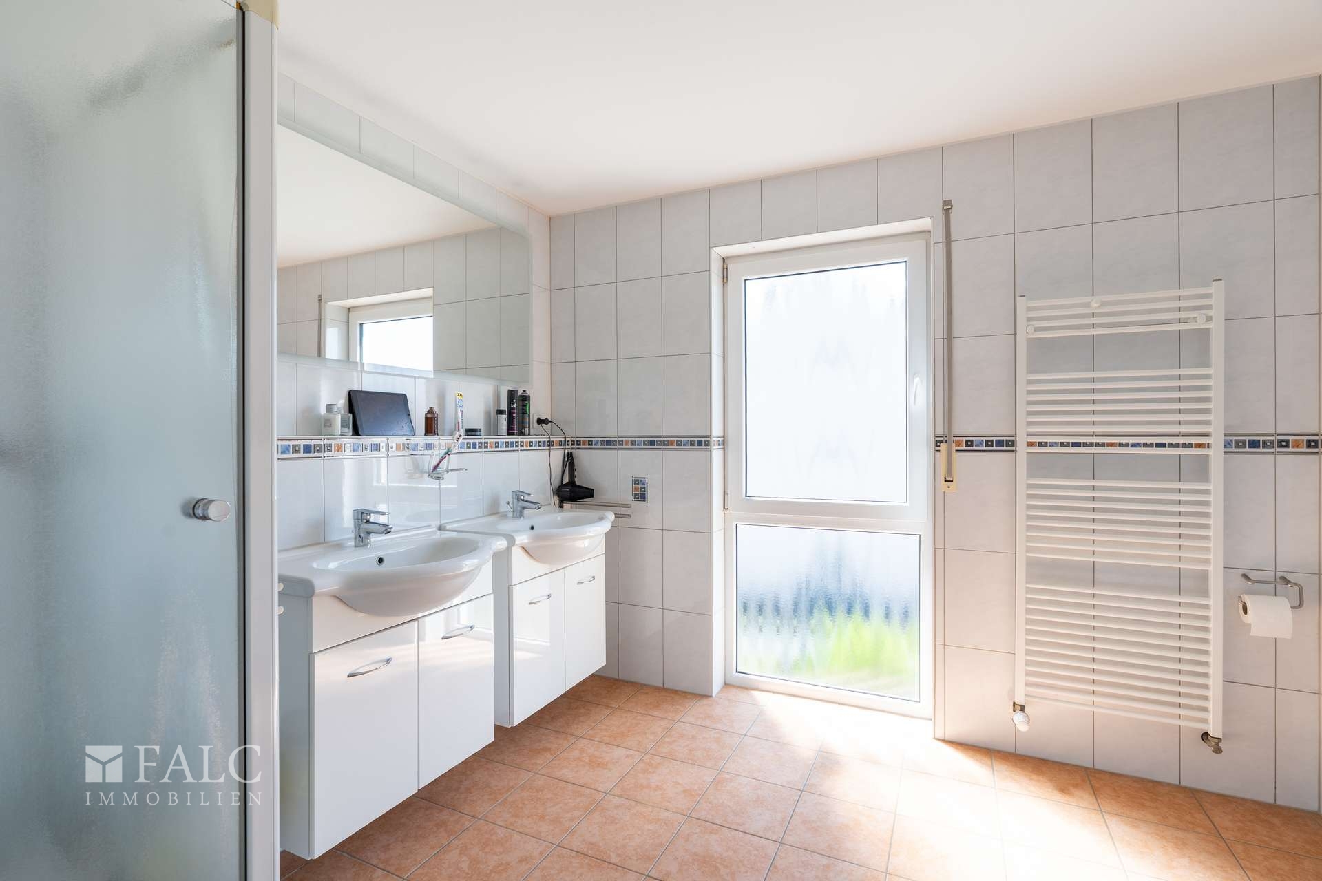 Badezimmer 1.OG