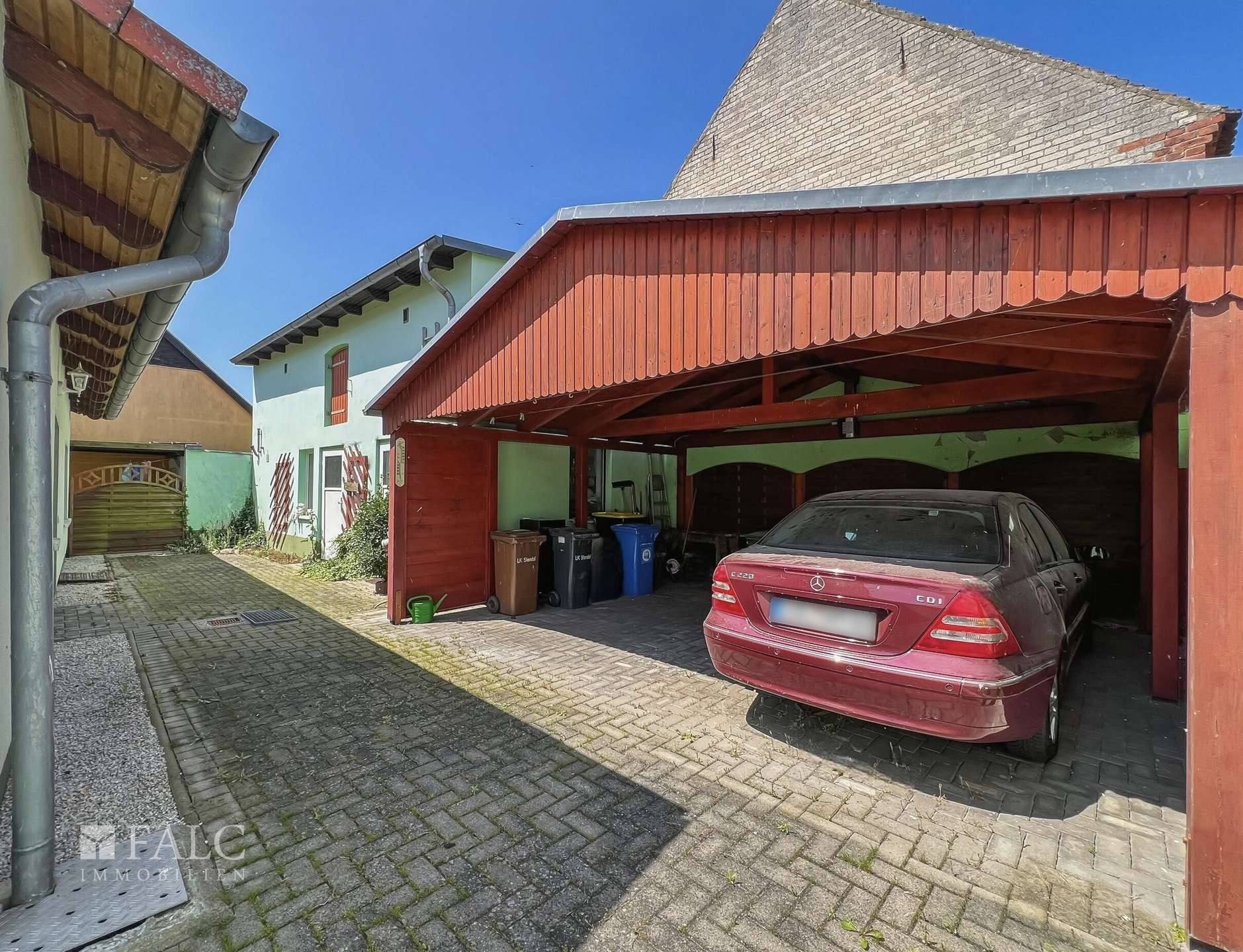 Carport
