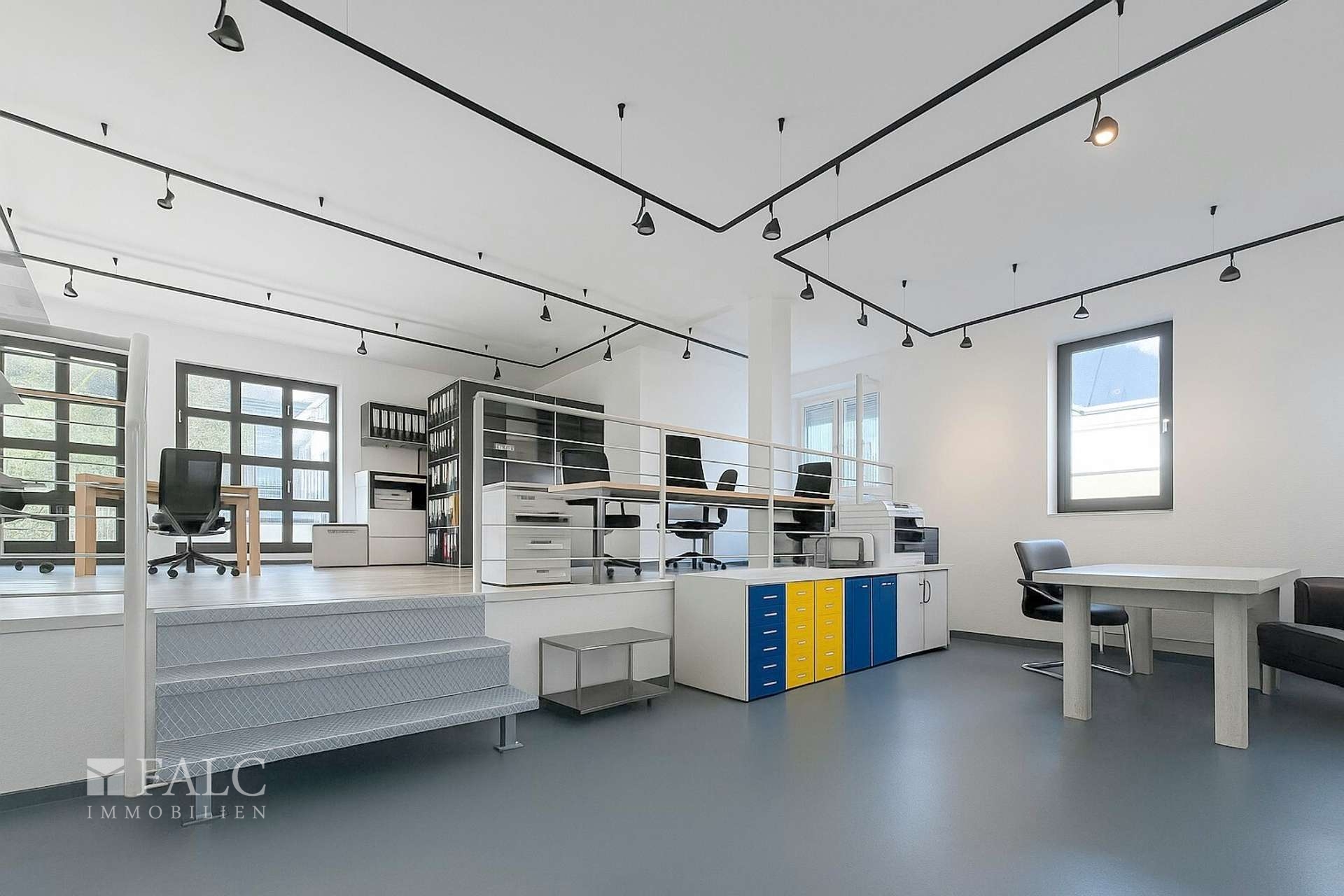 Büro 3  - KI generiert