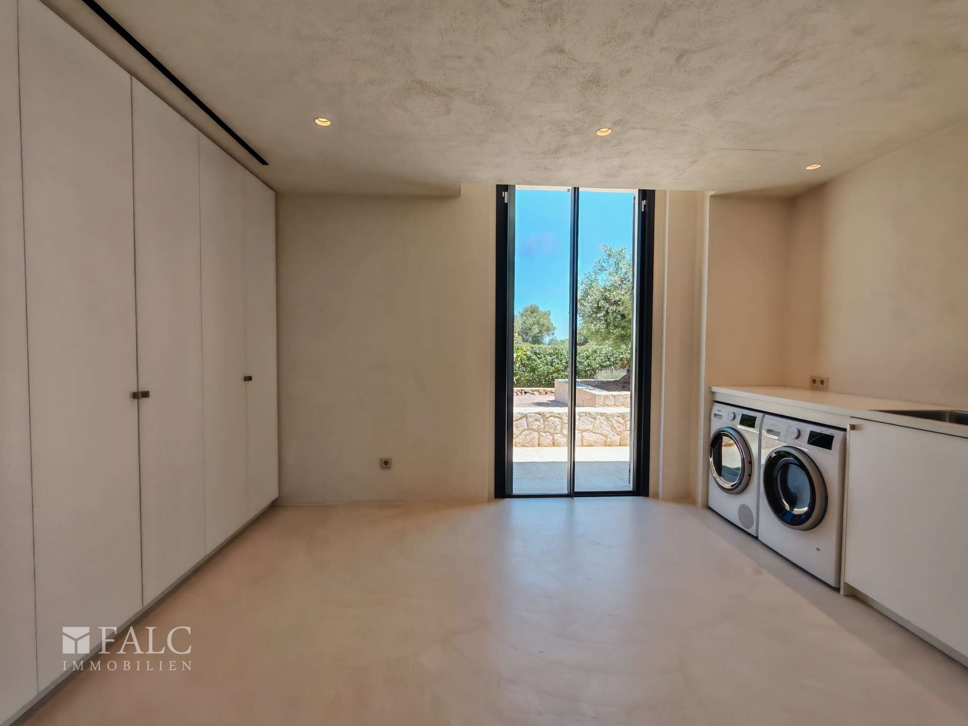 Washroom/Room/Bedroom