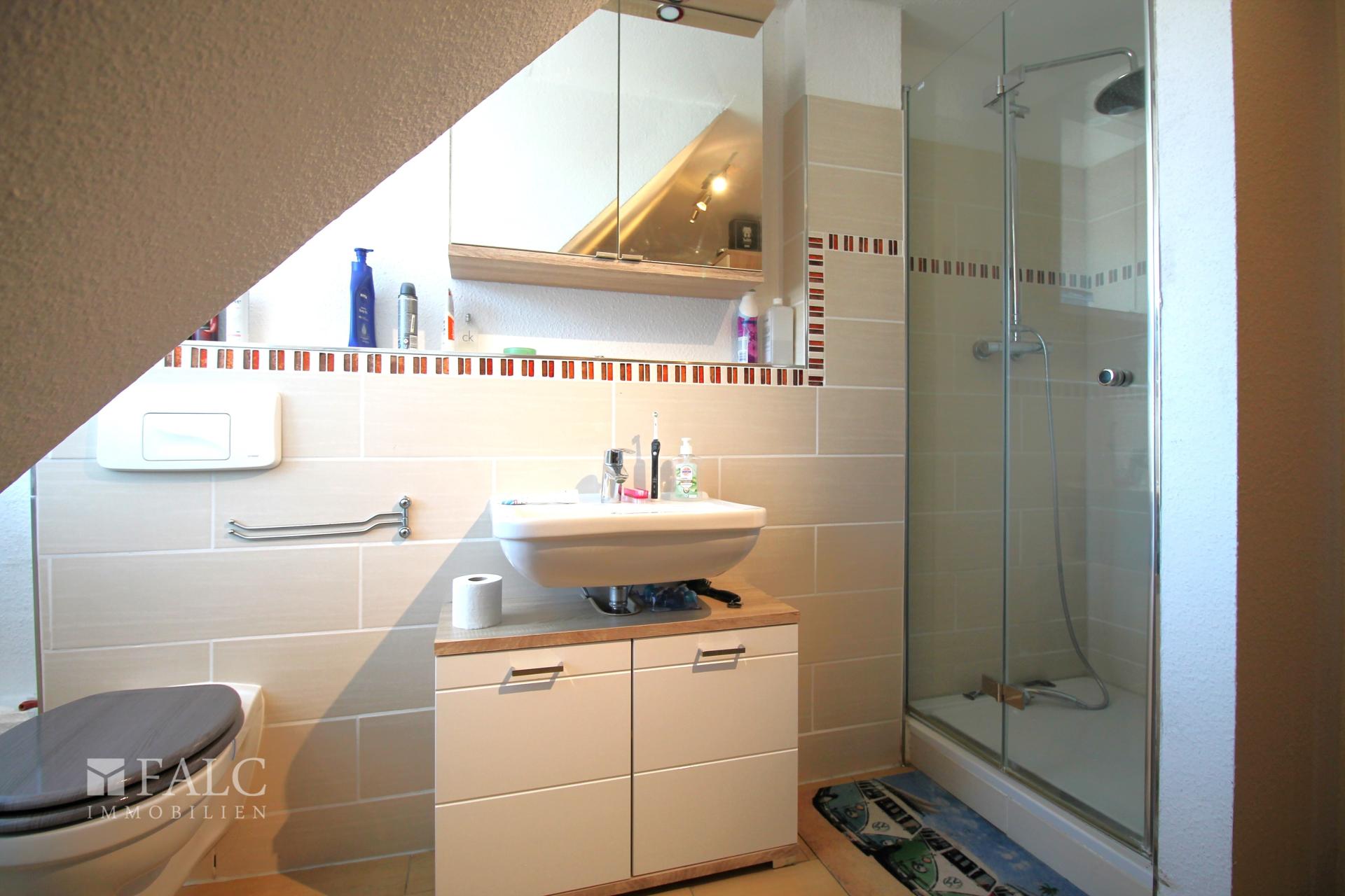 Badezimmer Wohnung DG