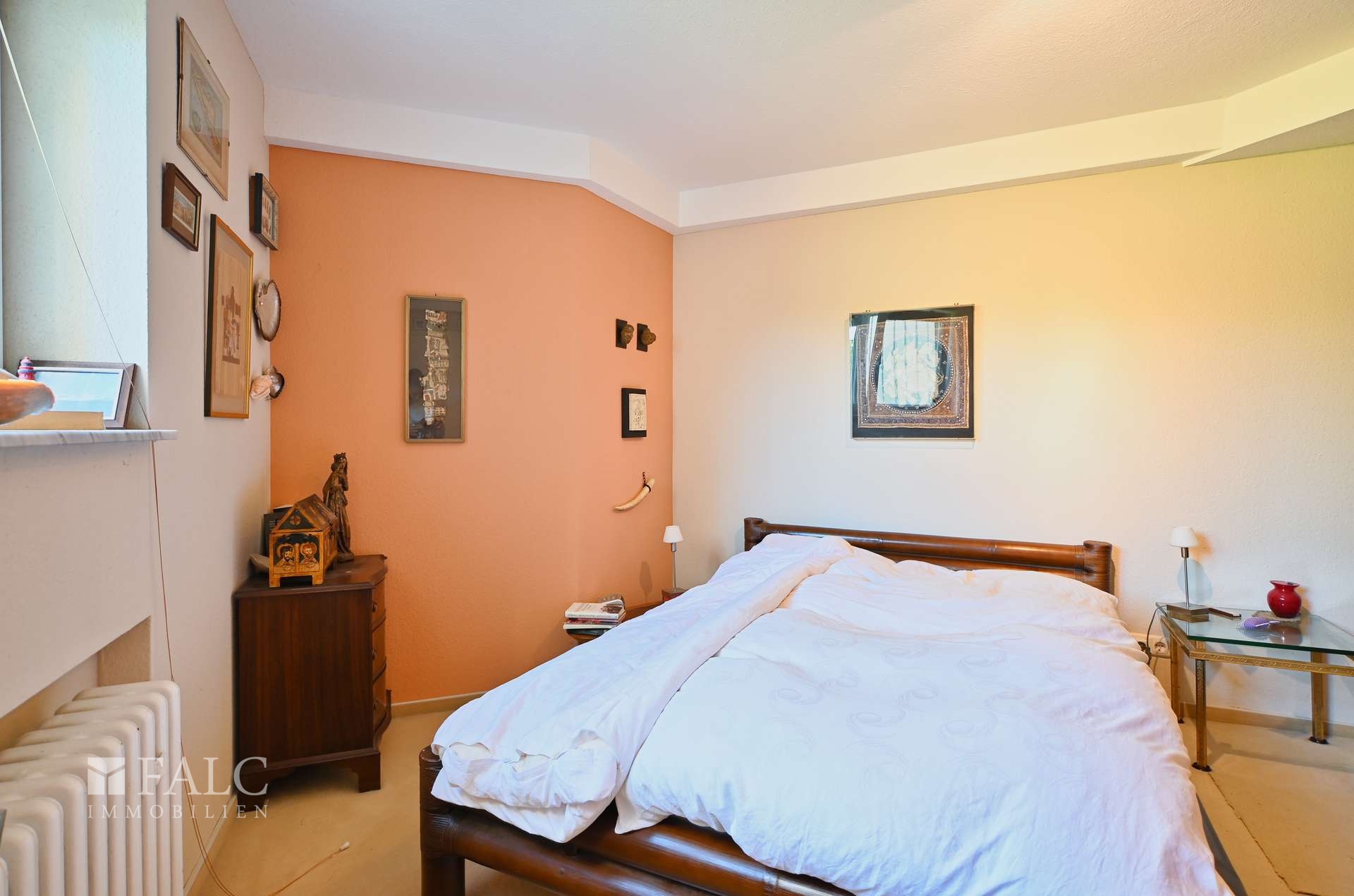 Schlafzimmer UG