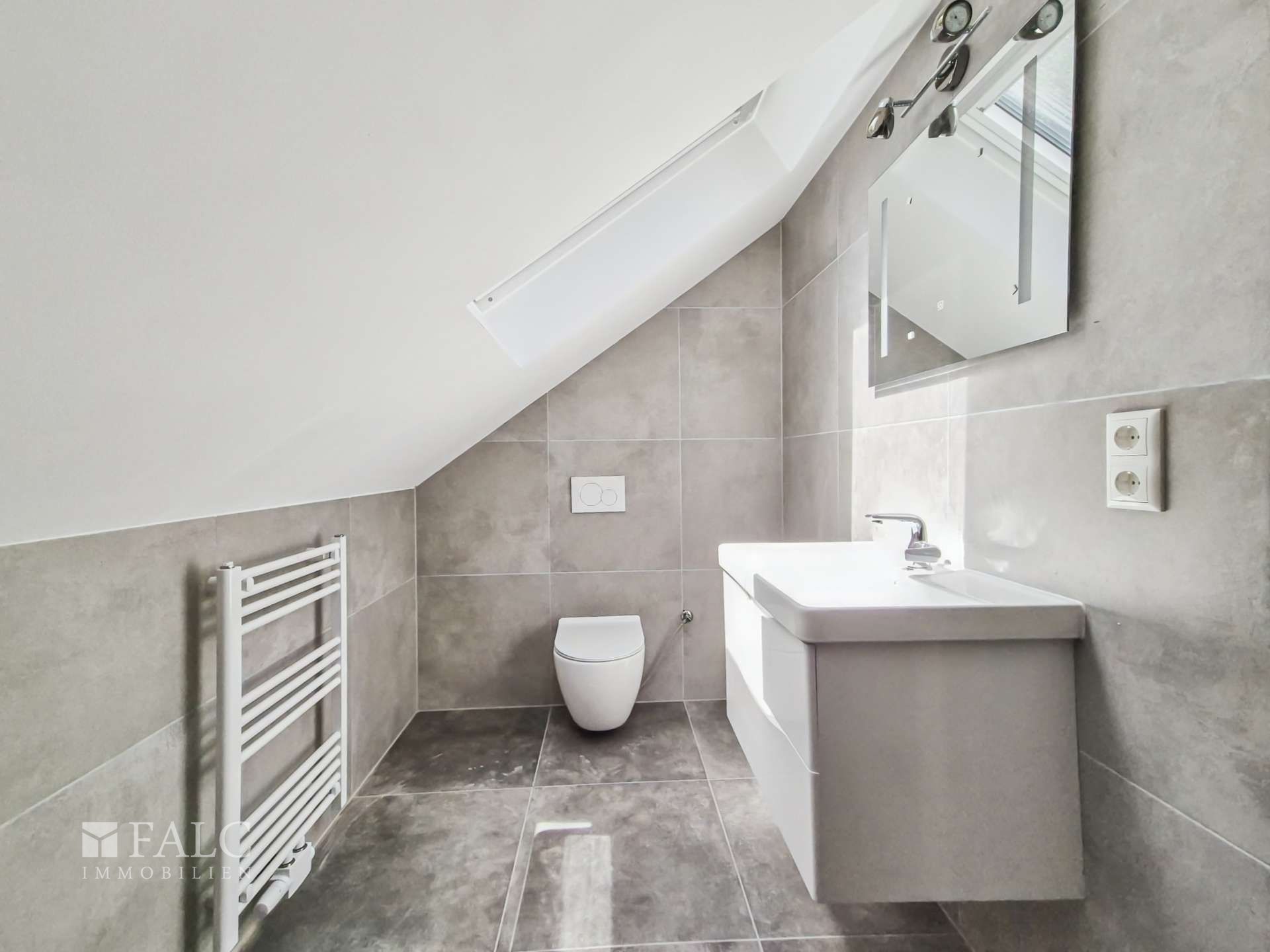 Badezimmer DG