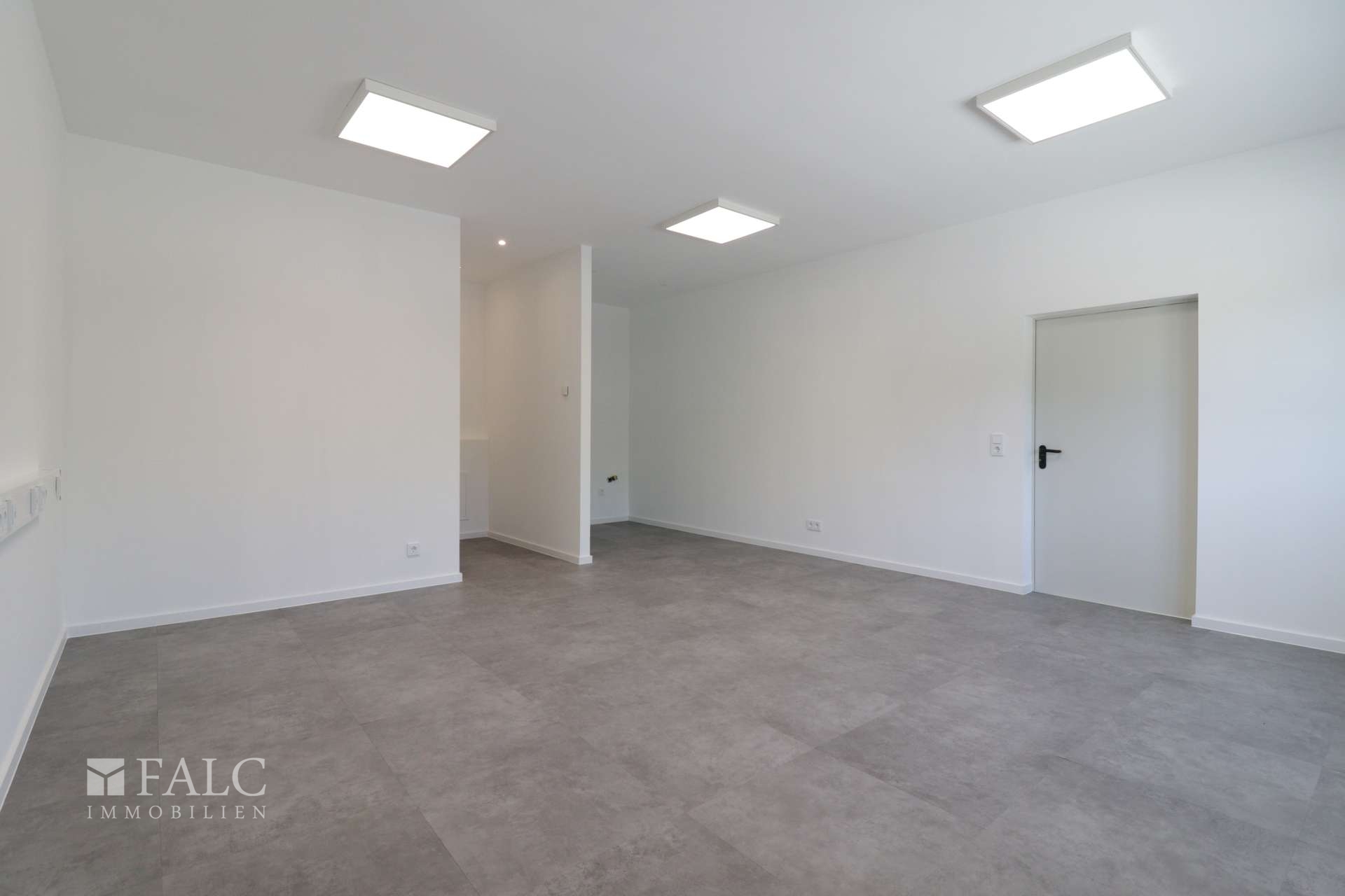 Büro EG