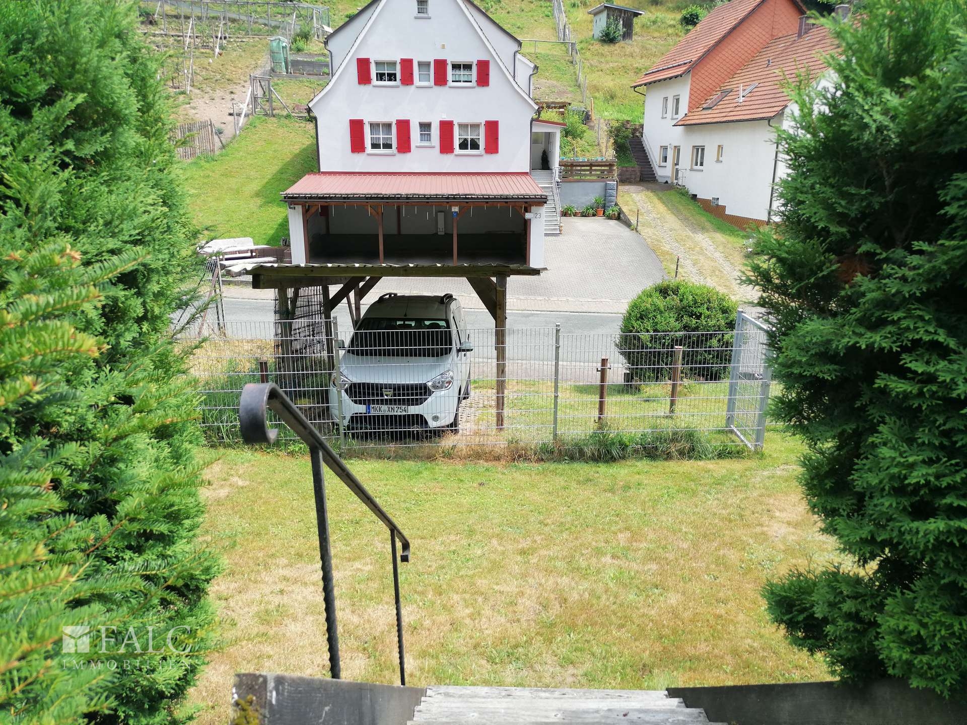  Blick von Garten
