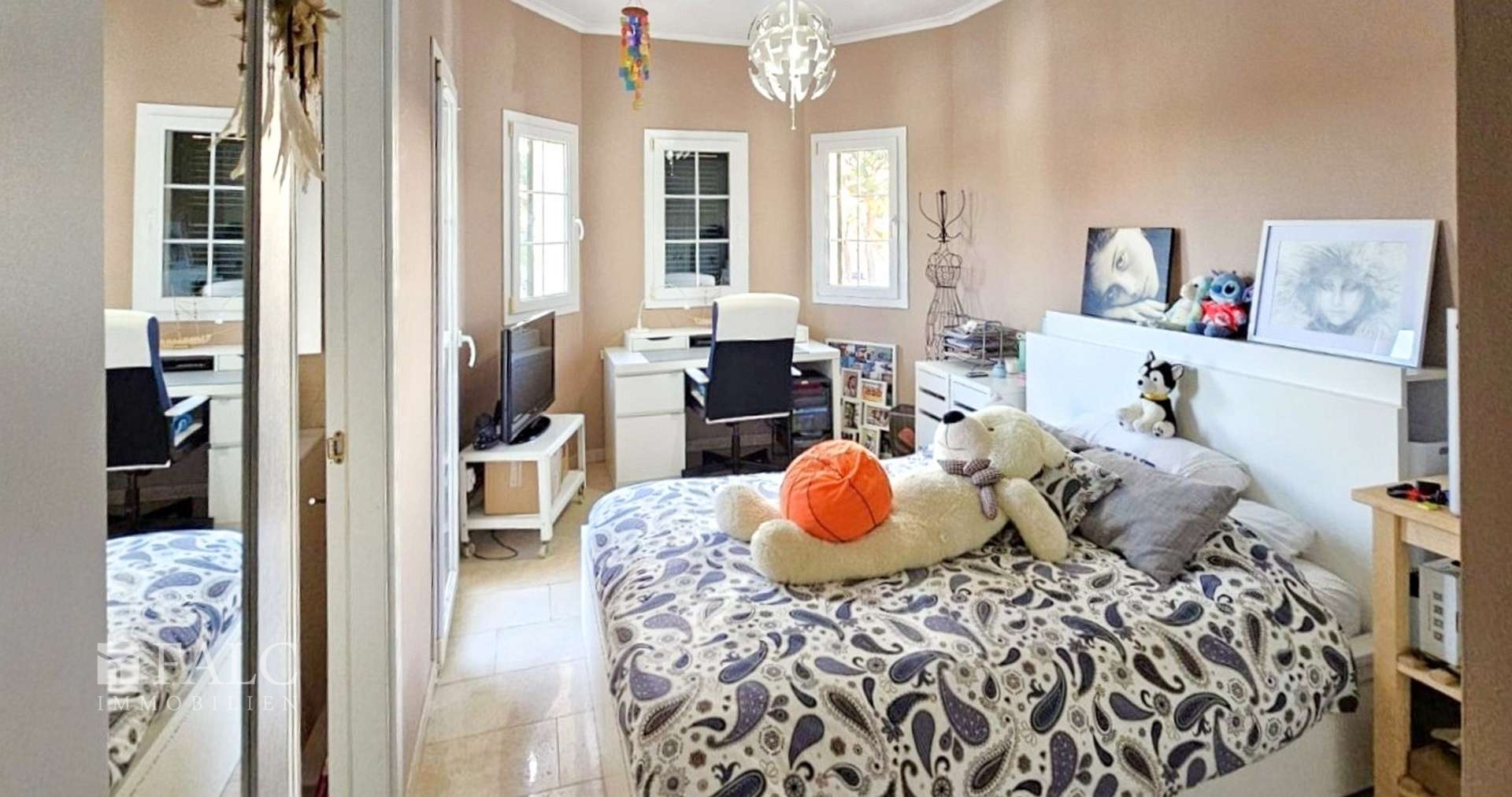 Schlafzimmer