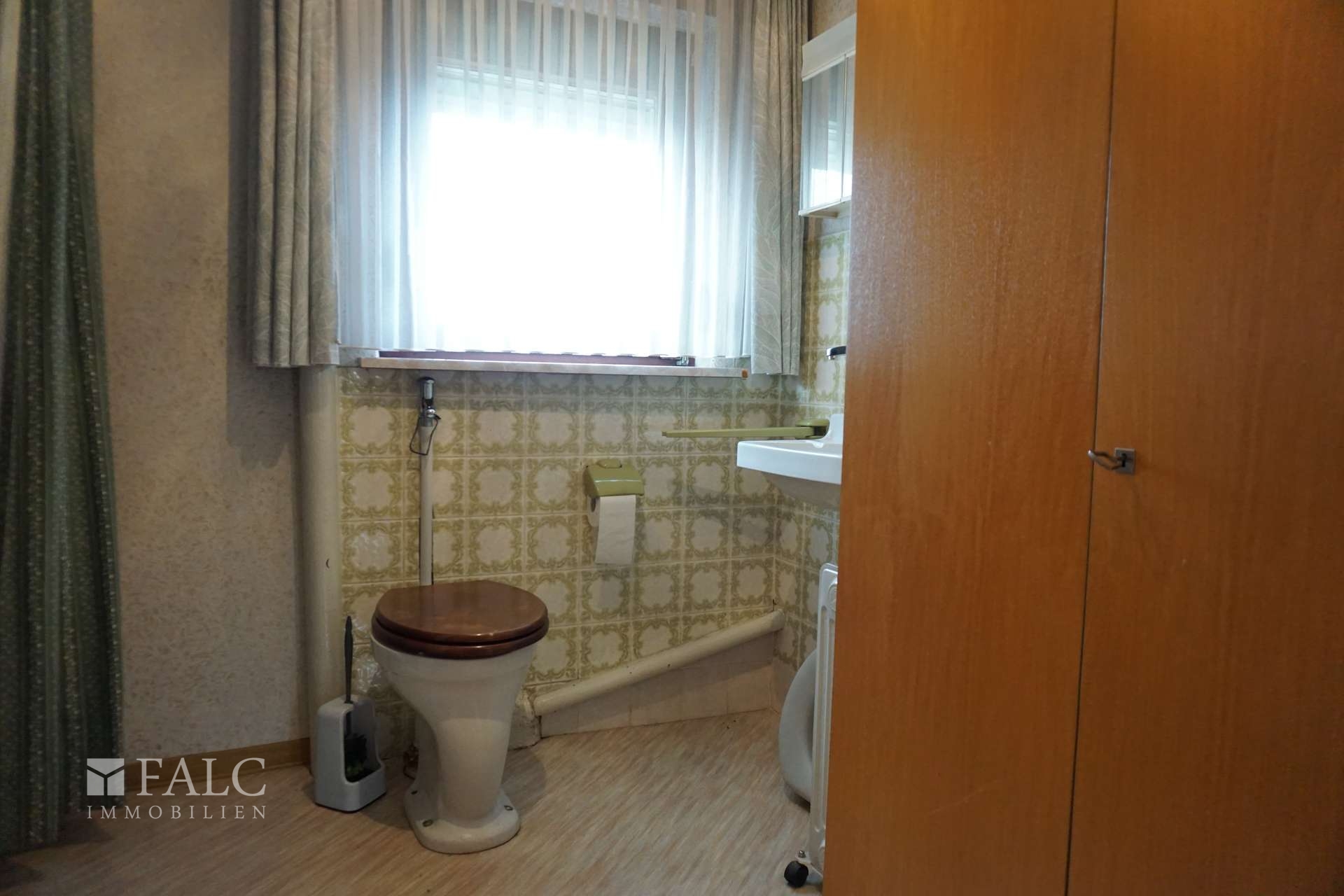 WC DG