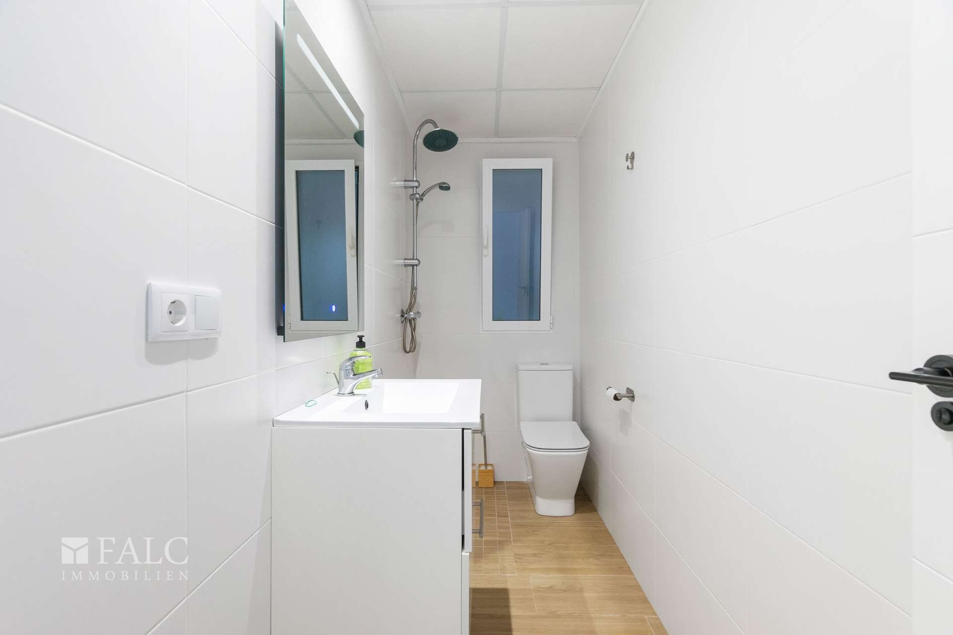 Badezimmer / Bathroom / Baño