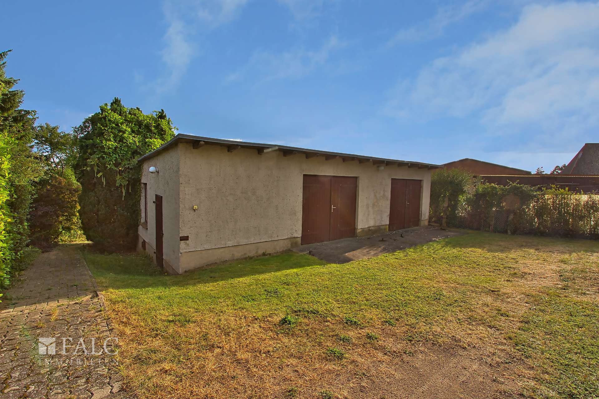 Nebengebäude / Garage