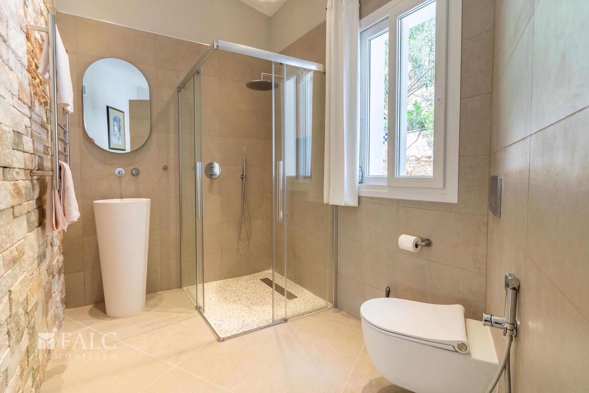 En-Suite-Bad