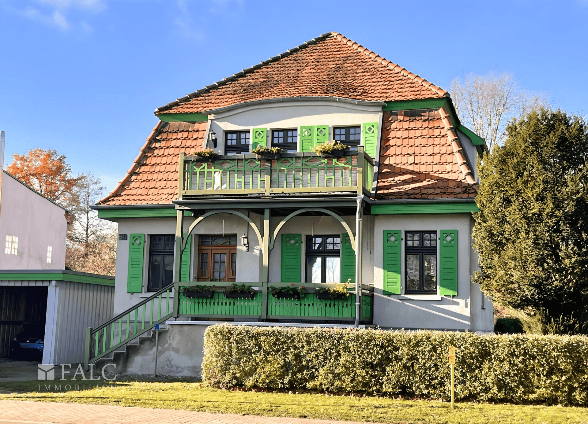 Frontansicht Haus  III ( Titelbild )-2
