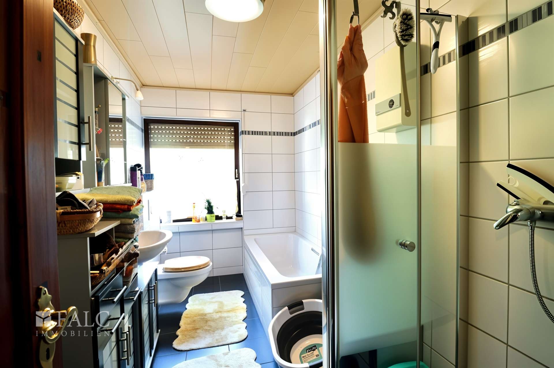 Badezimmer EG