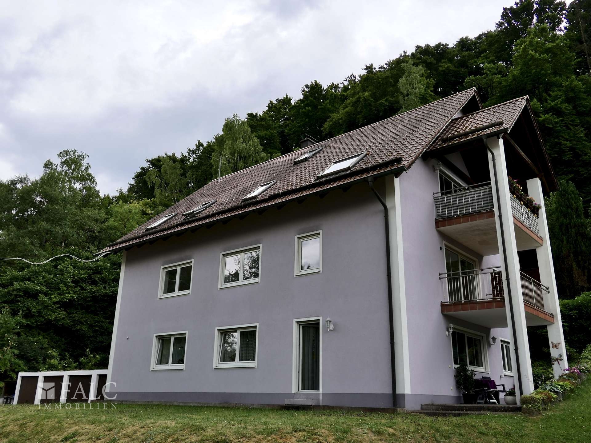 Ihr Zuhause, 1. OG