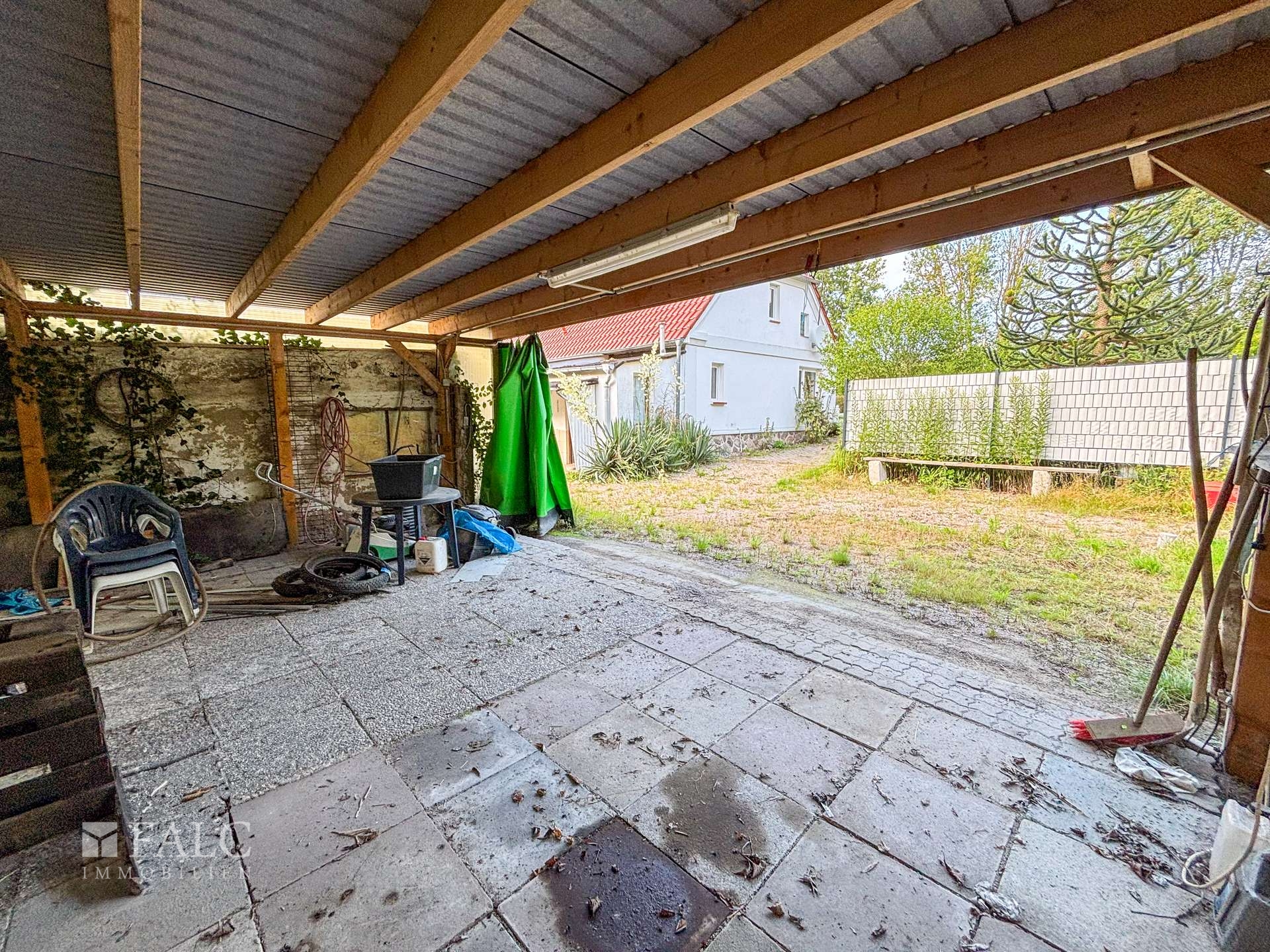 Carport