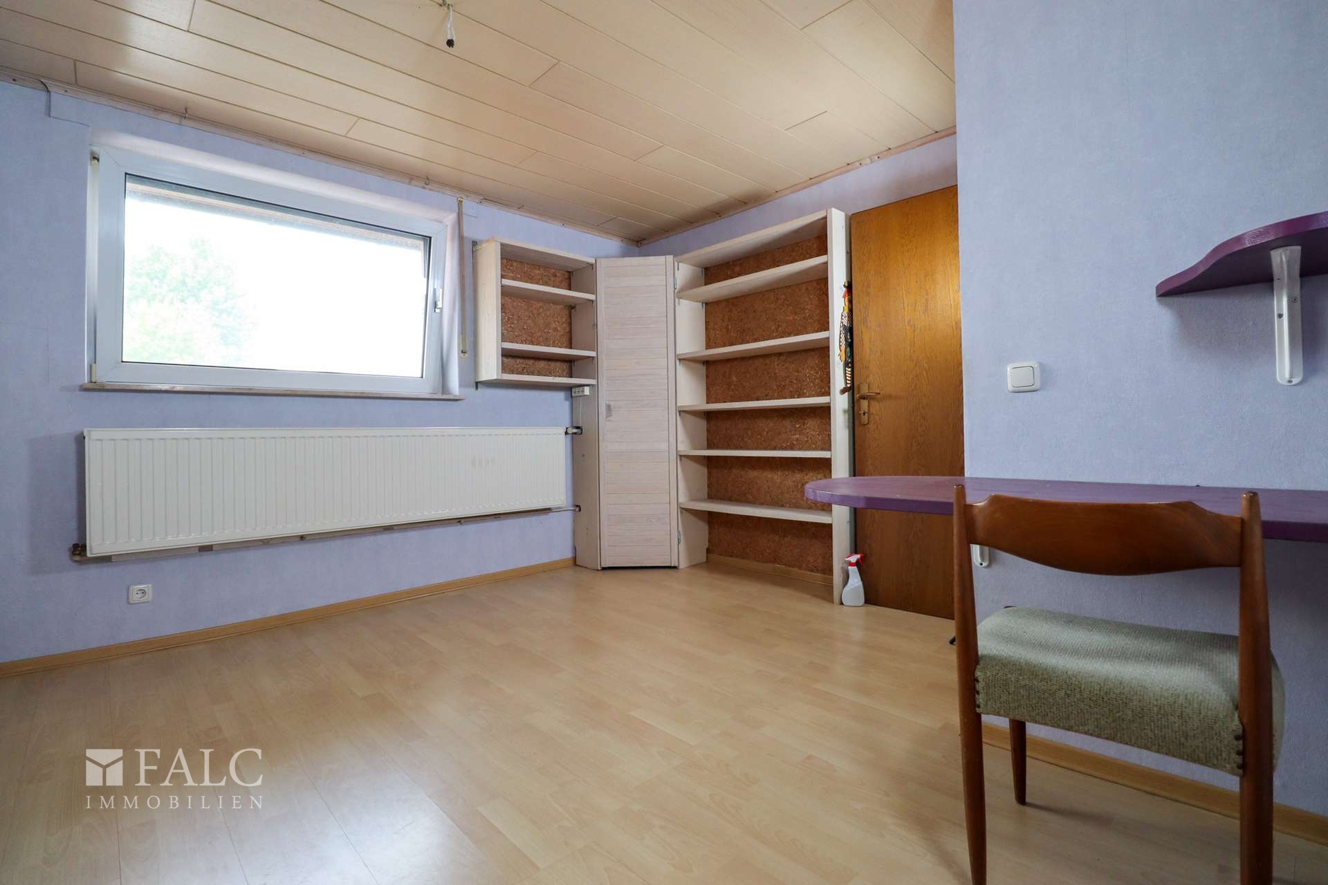 Schlafzimmer III